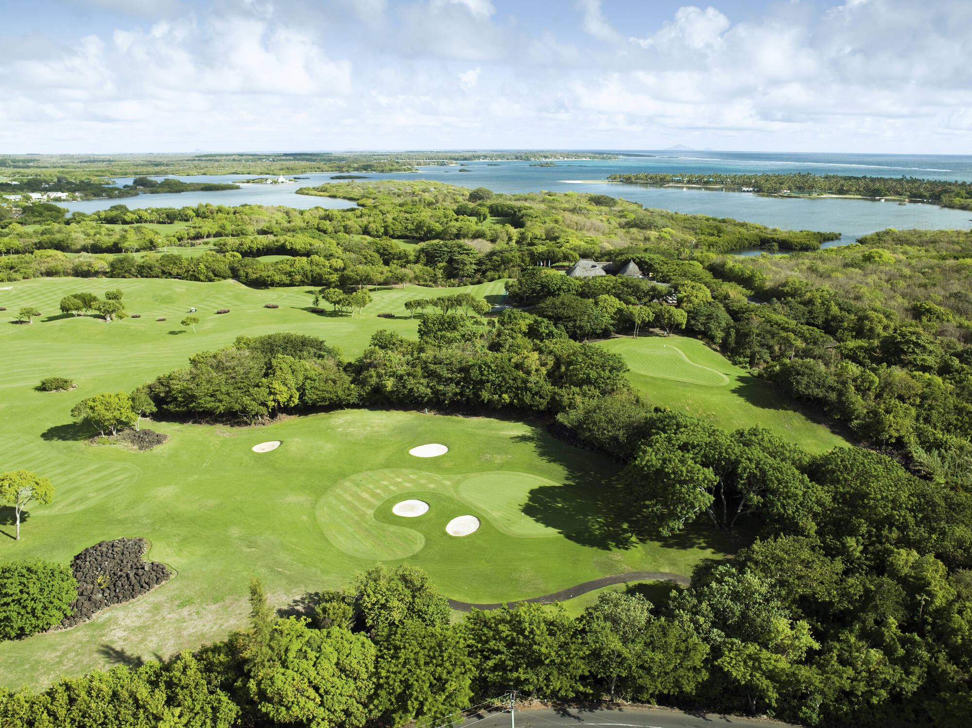 Constance Belle Mare Plage in Osten: Mauritius Constance Belle Mare Plage - Golf