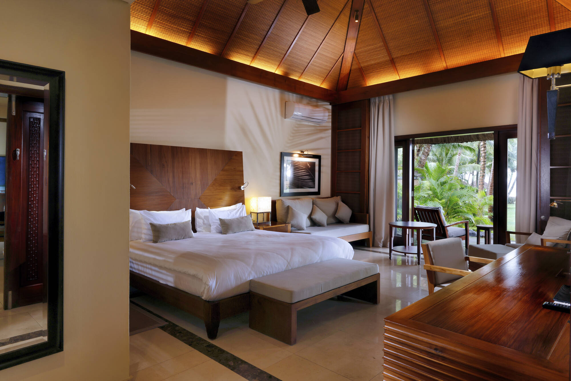 Shanti Maurice Resort & Spa in Süd | Südwesten: Shanti Maurice Resort and Spa Oceanview Pool Villa