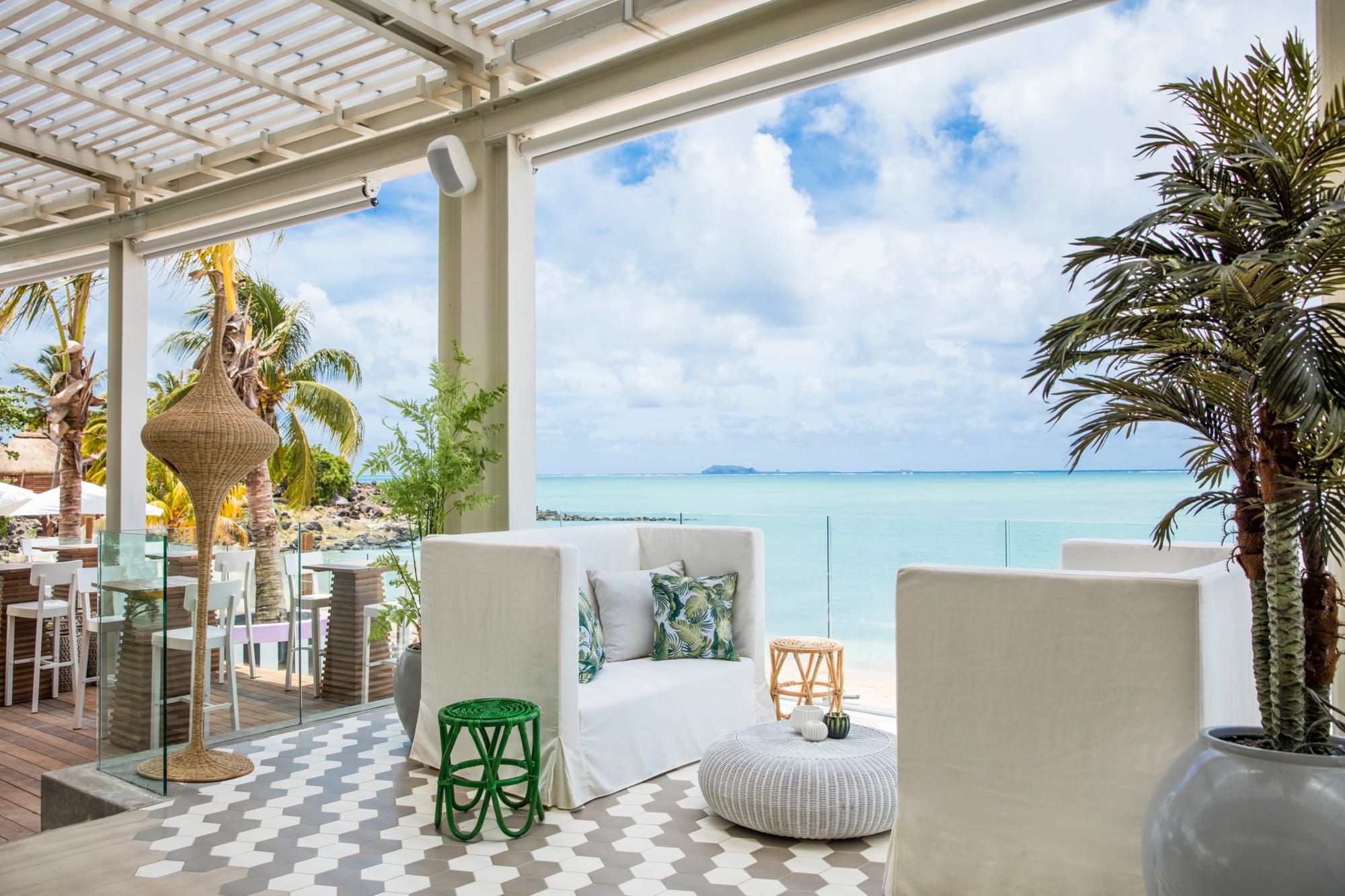 LUX* Grand Gaube in Nord | Nordwesten: Mauritius LUX Grand Gaube Palmcourt