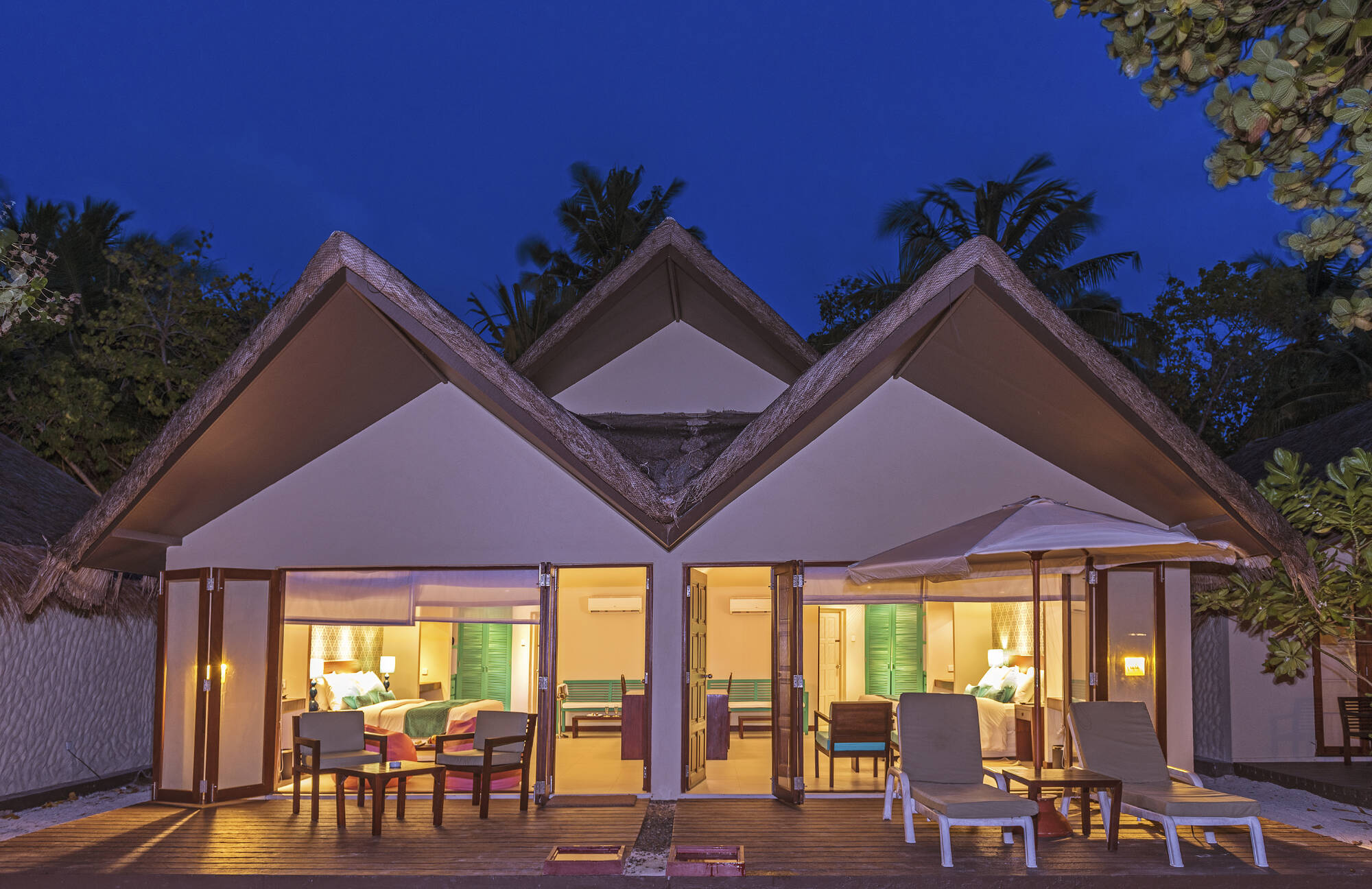 Adaaran Select Hudhuranfushi in Malediven: Malediven Adaaran Select Hudhuran Fushi Family Beach Villa