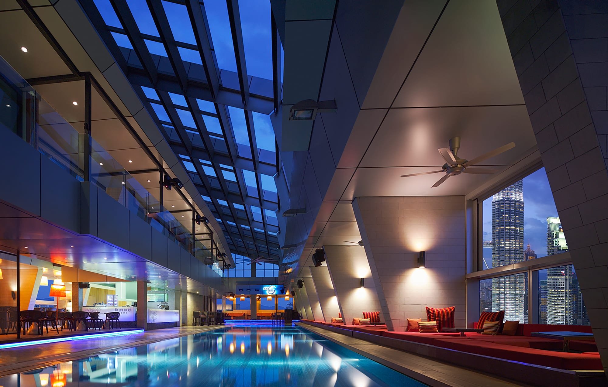 Traders Hotel Kuala Lumpur: Traders Hotel Kuala Lumpur Skybar