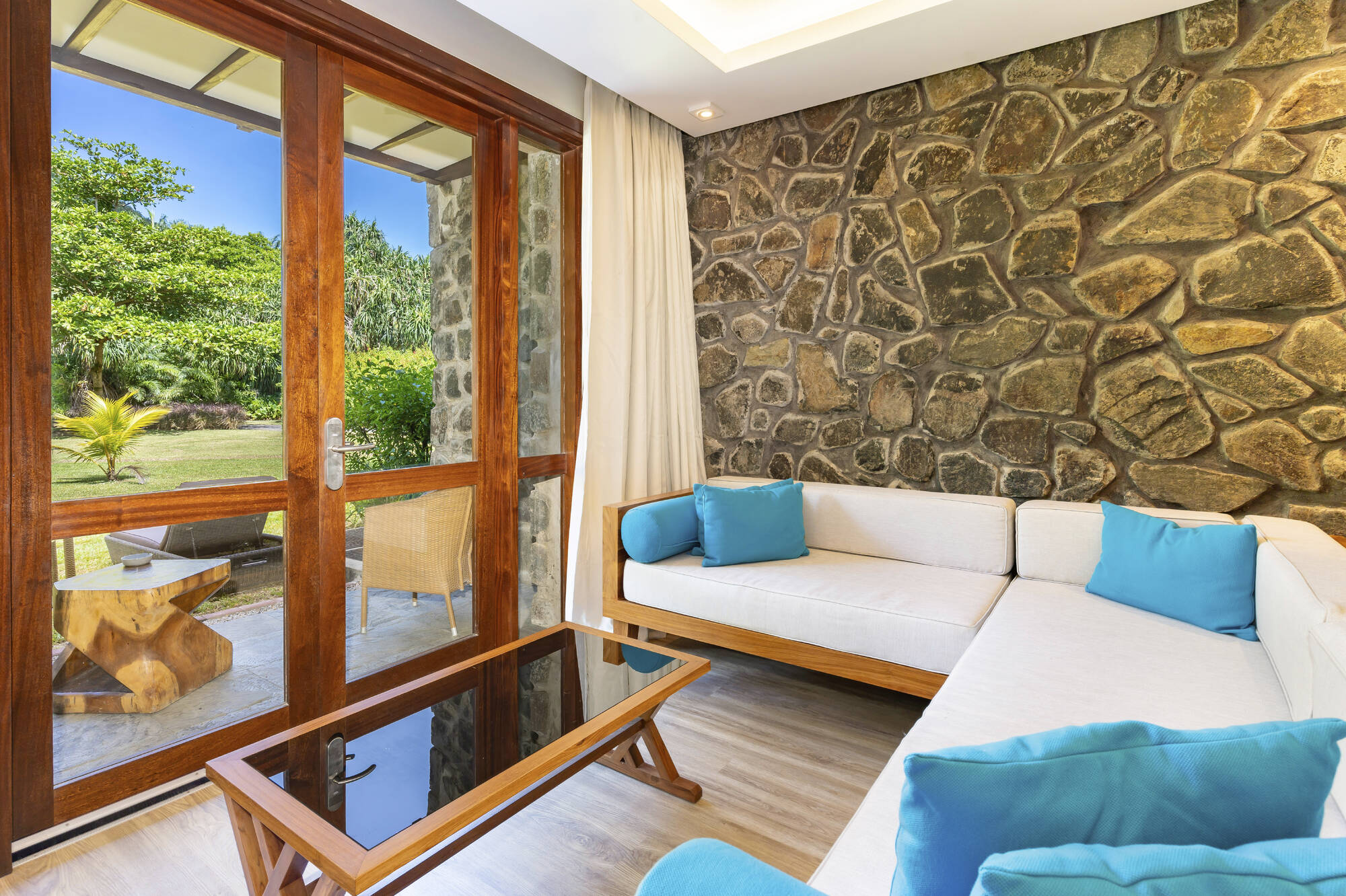 Kempinski Seychelles Resort in Mahé: Kempinski Seychelles Resort Superior Bergblick Zimmer