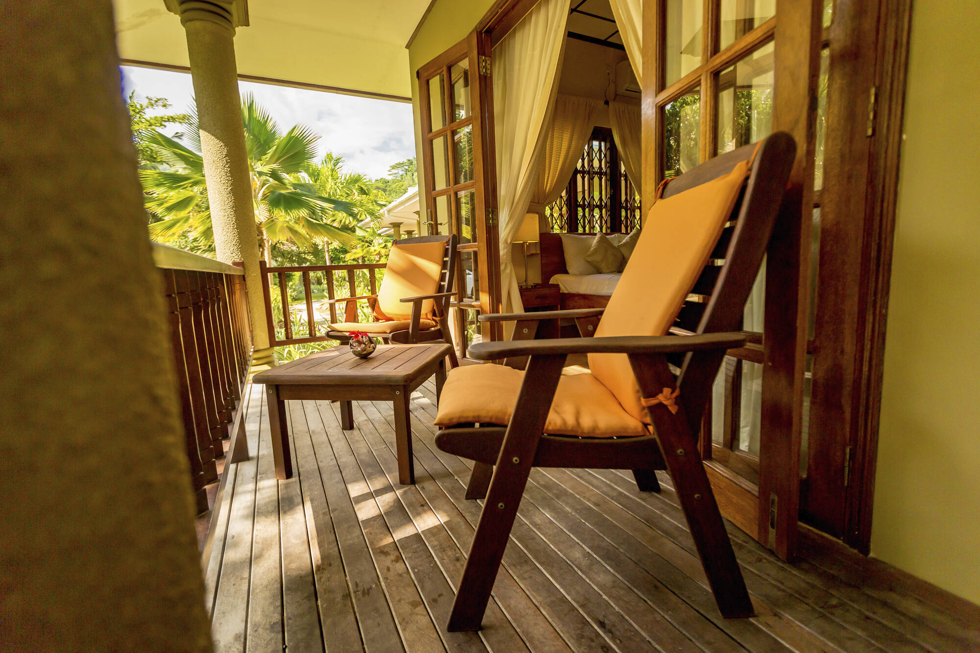 Cote d`Or Chalets in Praslin: Cote d Or Chalets - Wohnbeispiel