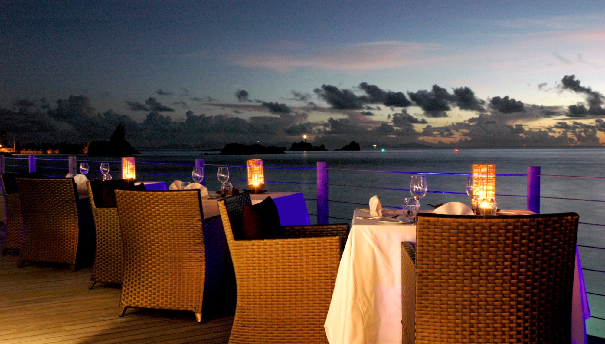 Le Domaine de L´Orangeraie in La Digue: Le Domaine de L Orangeraie Santosha Restaurant
