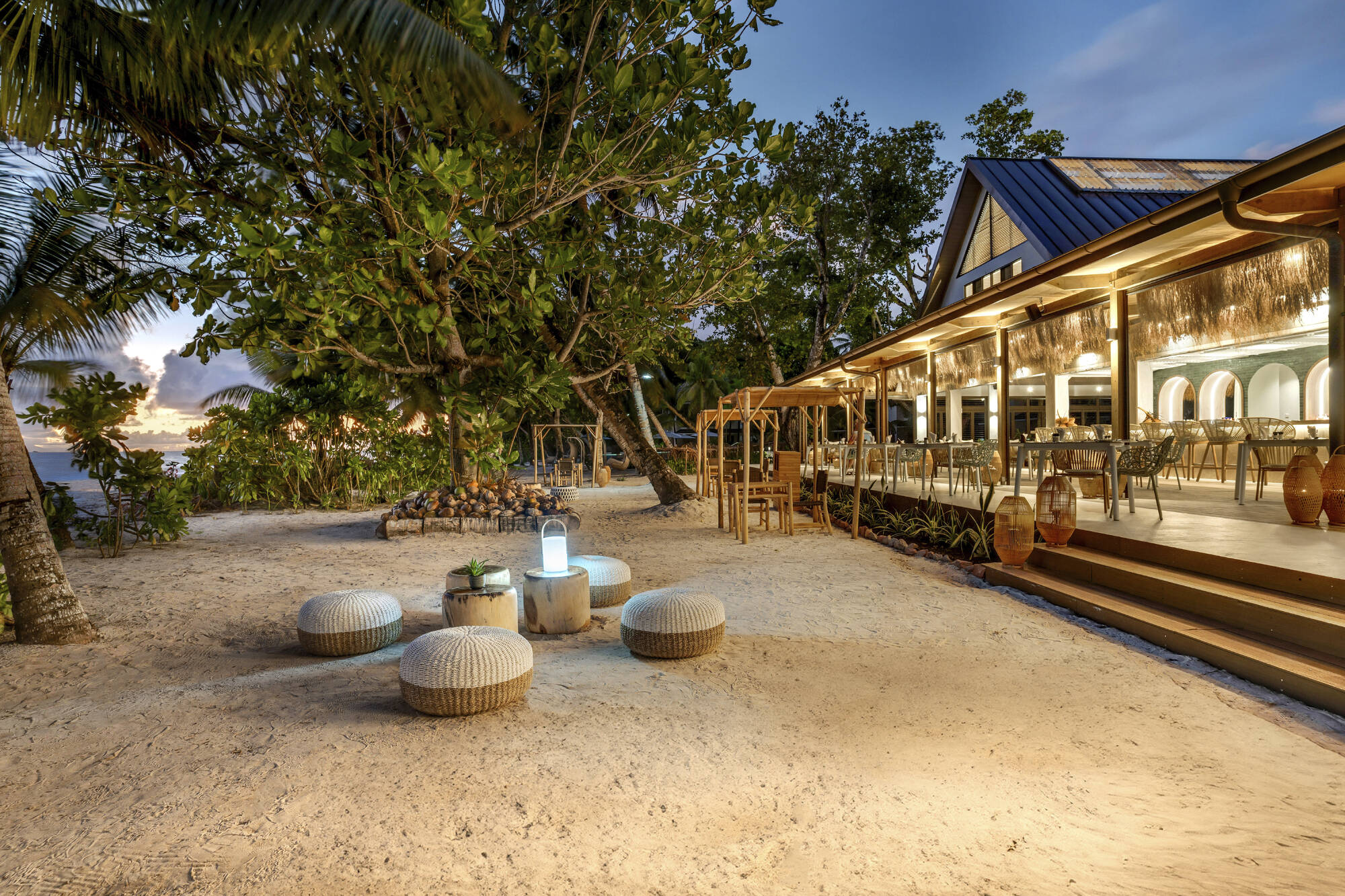 Indian Ocean Lodge in Praslin:  Praslin Indian Ocean Lodge - Koko Sol Restaurant