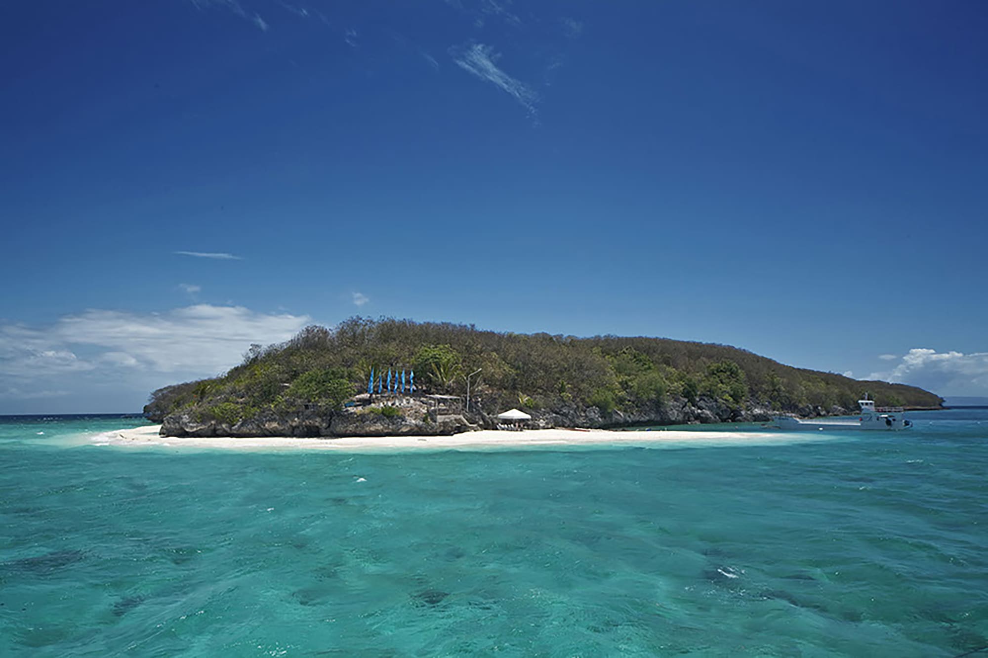 Bluewater Sumilon Island Resort in Cebu: Bluewater Sumilon Island