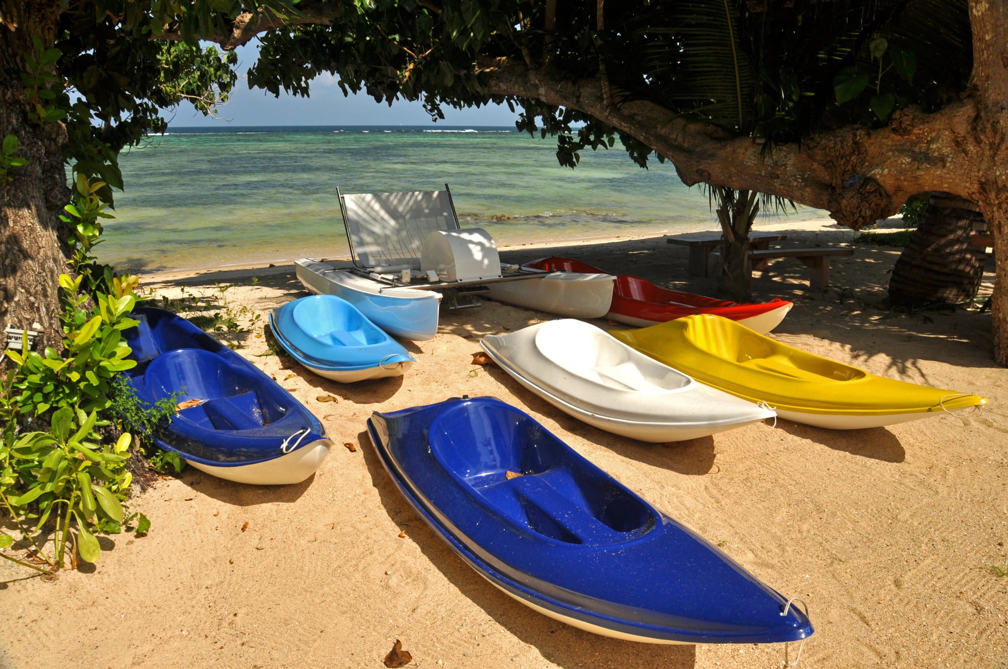 Crown Beach in Mahé: Crown Beach Kajak