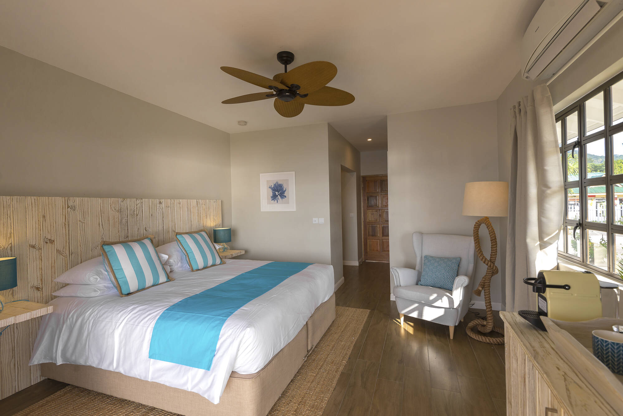 Le Nautique Luxury Waterfront Hotel in La Digue: Le Nautique - Wohnbeispiel