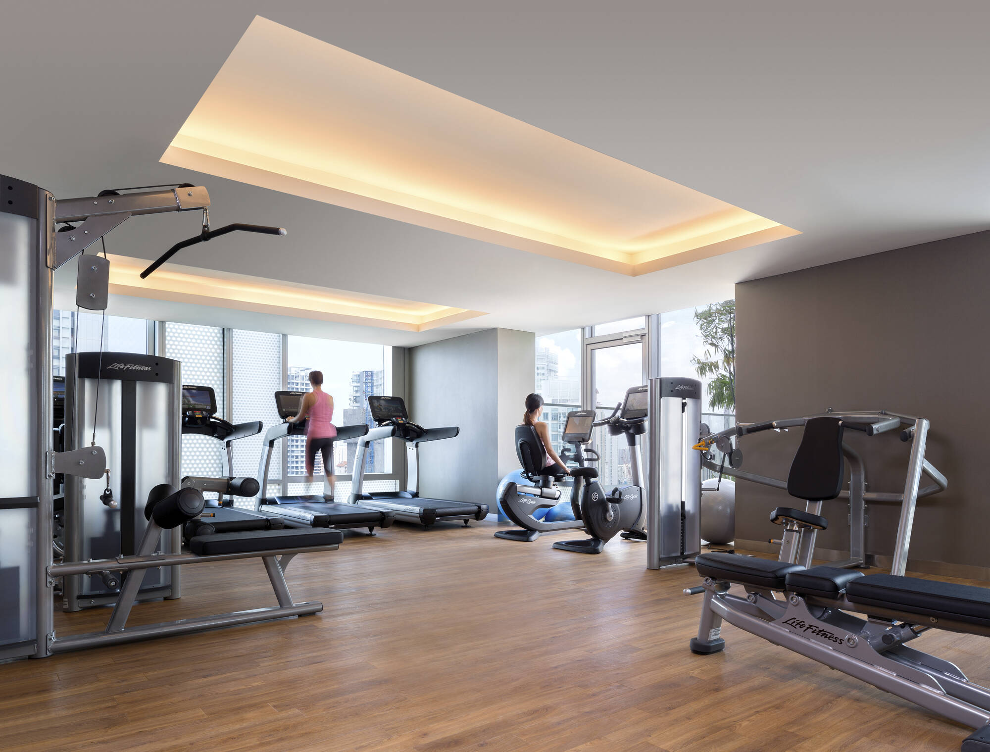 Jen Orchard Gateway in Singapur: Jen Orchard Gateway Gym