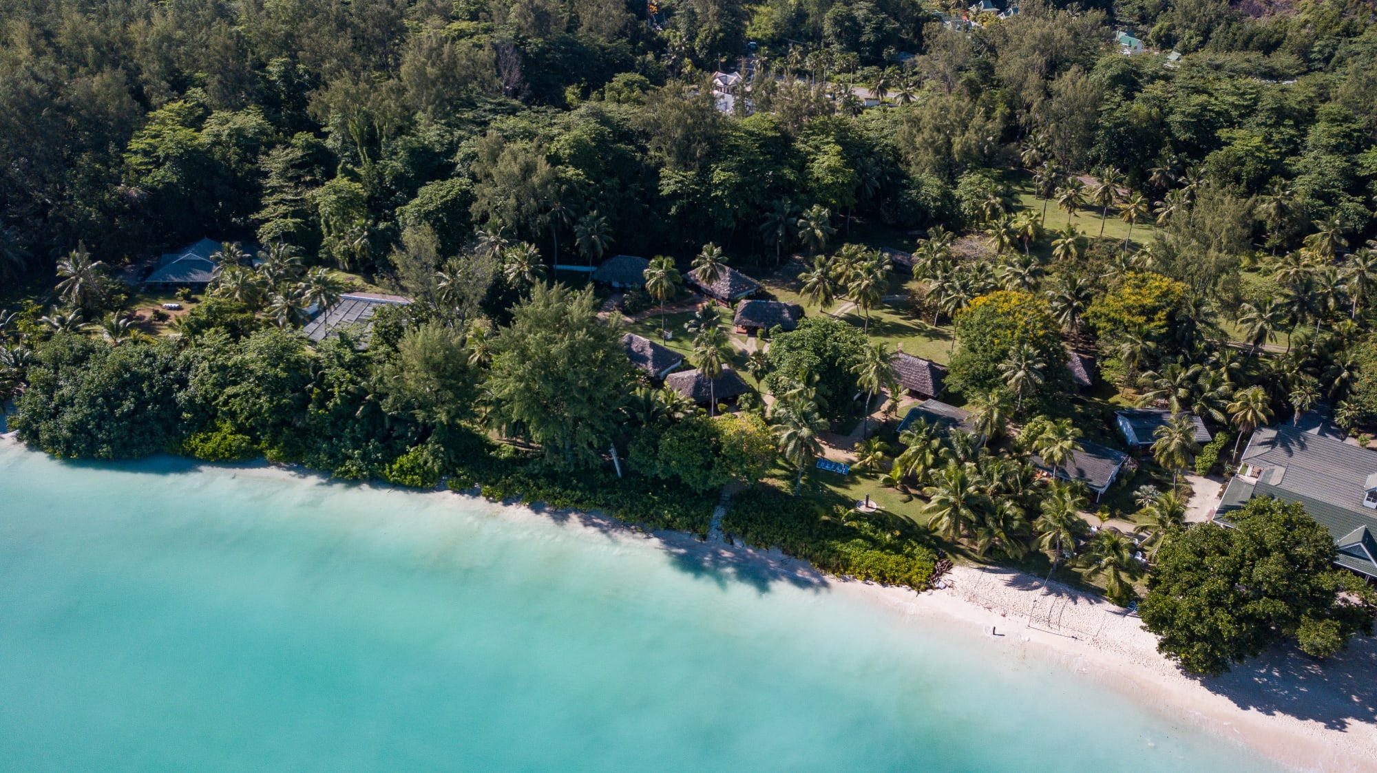 Hotel Cote d'Or Lodge in Praslin: Hotel Cote d Or Lodge Strand