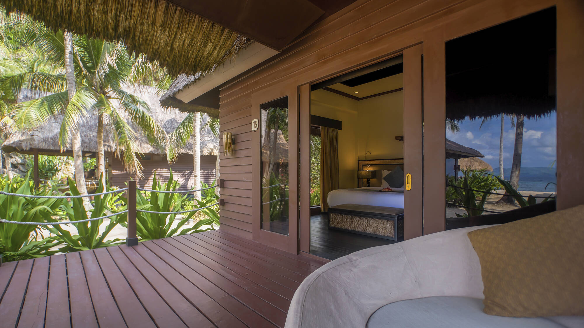 Cauayan Island Resort in Palawan: Philippinen Cauayan Island Resort Beach View Villa