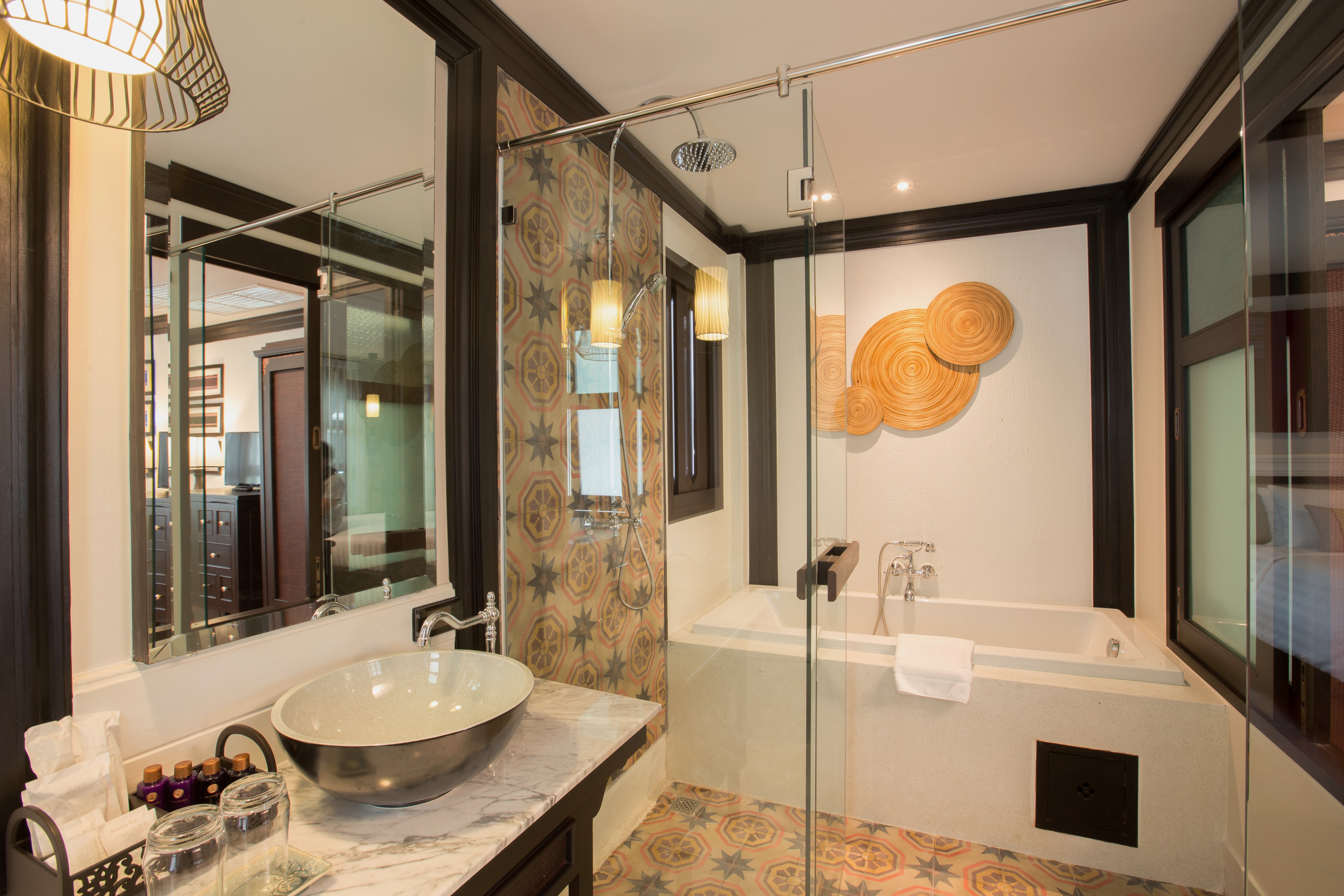 Na Nirand in Chiang Mai: Chiang Mai Na Nirand Romantic Lanna Grand Deluxe Zimmer