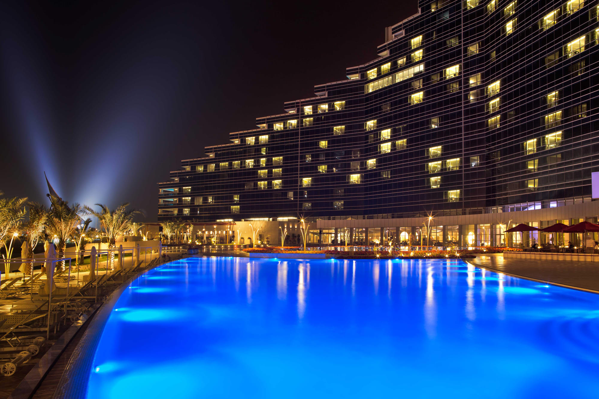 The Art Hotel & Resort Amwaj in Manama: Bahrain Art Rotana Amwaj Pool