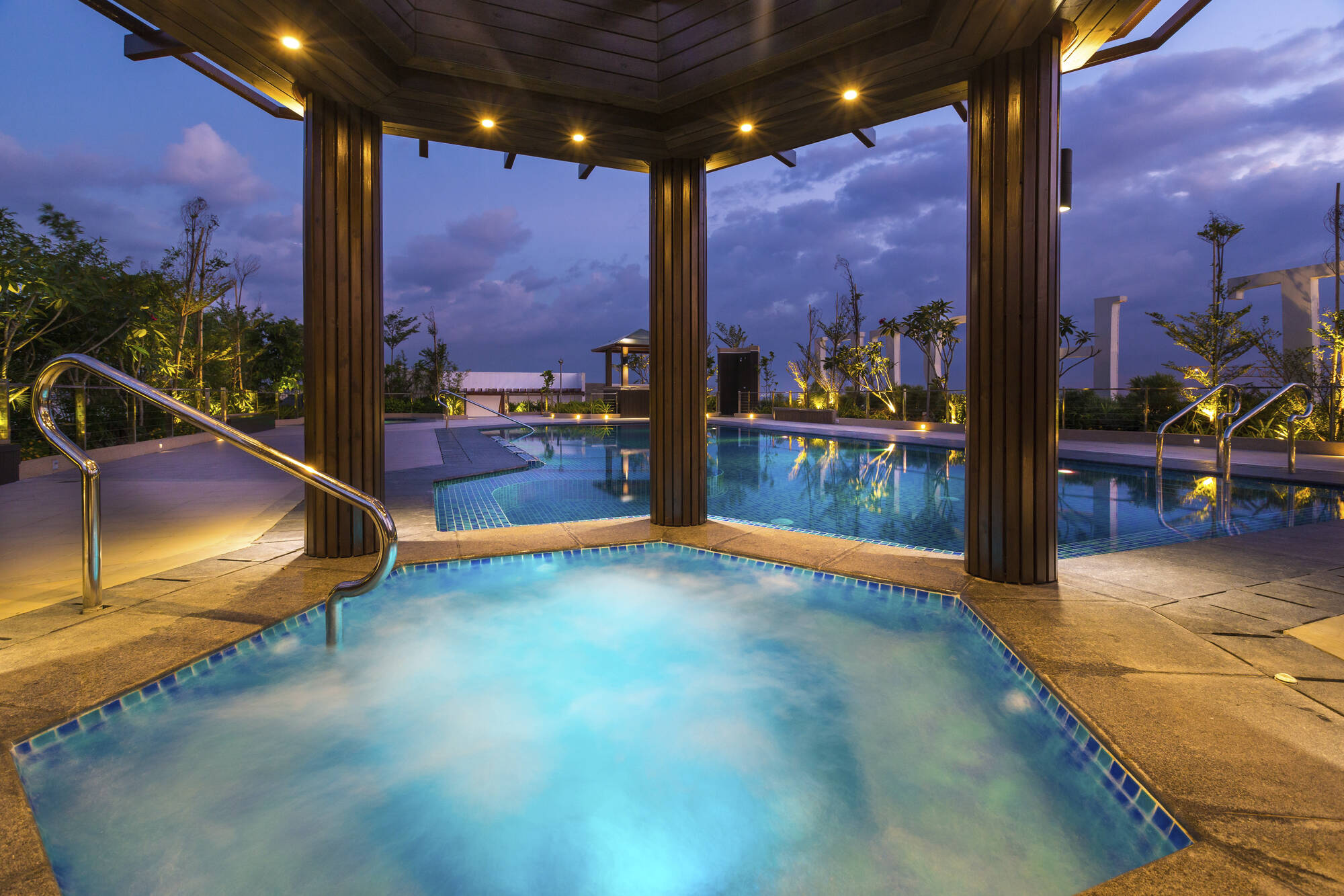 Belmont Hotel Manila: Belmont Manila Jacuzzi