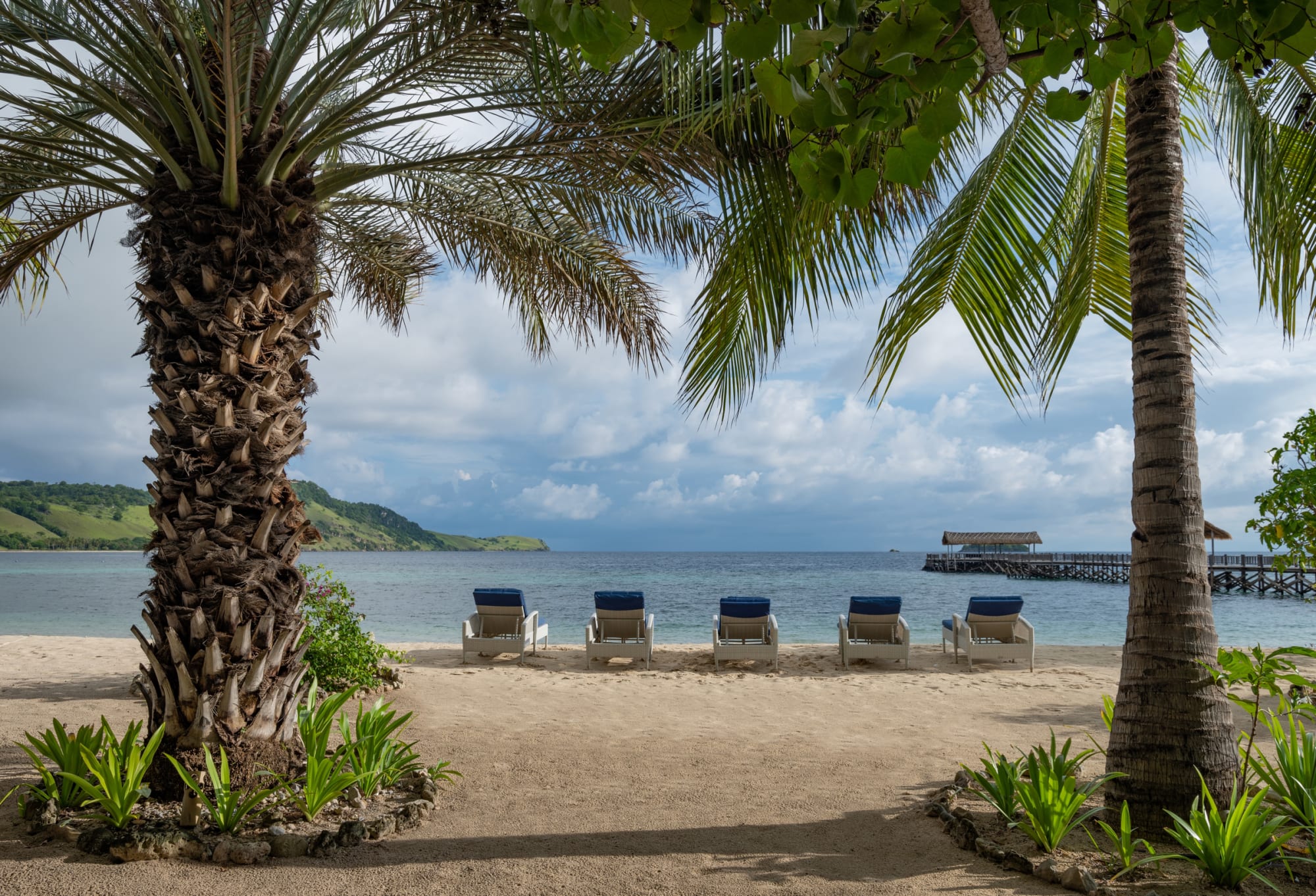 Sudamala Resort, Seraya in Labuan Bajo: Labuan Bajo Sudamala Seraya Strand