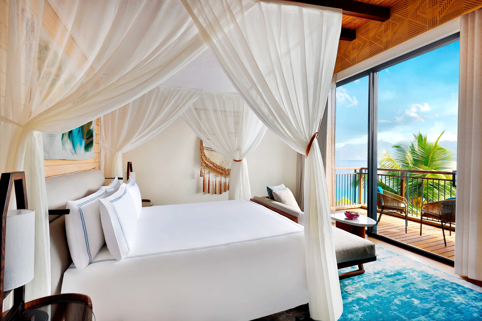 Mango House Seychelles in Mahé: Seychellen Mango House Premium Deluxe Room Cliff House