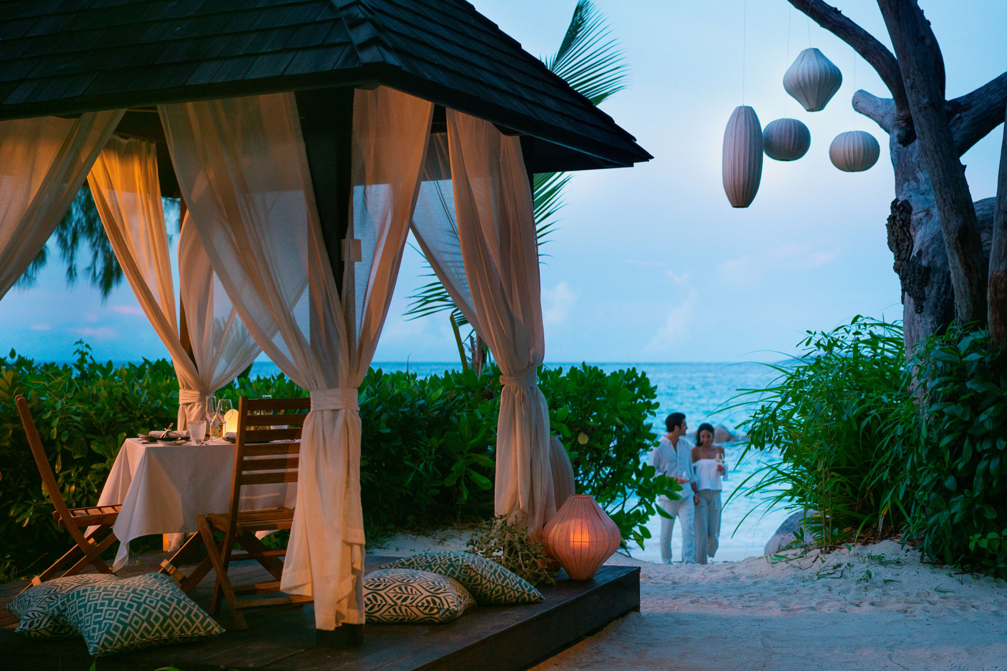 Raffles Seychelles in Praslin: Raffles Seychellen Romantic Dinner