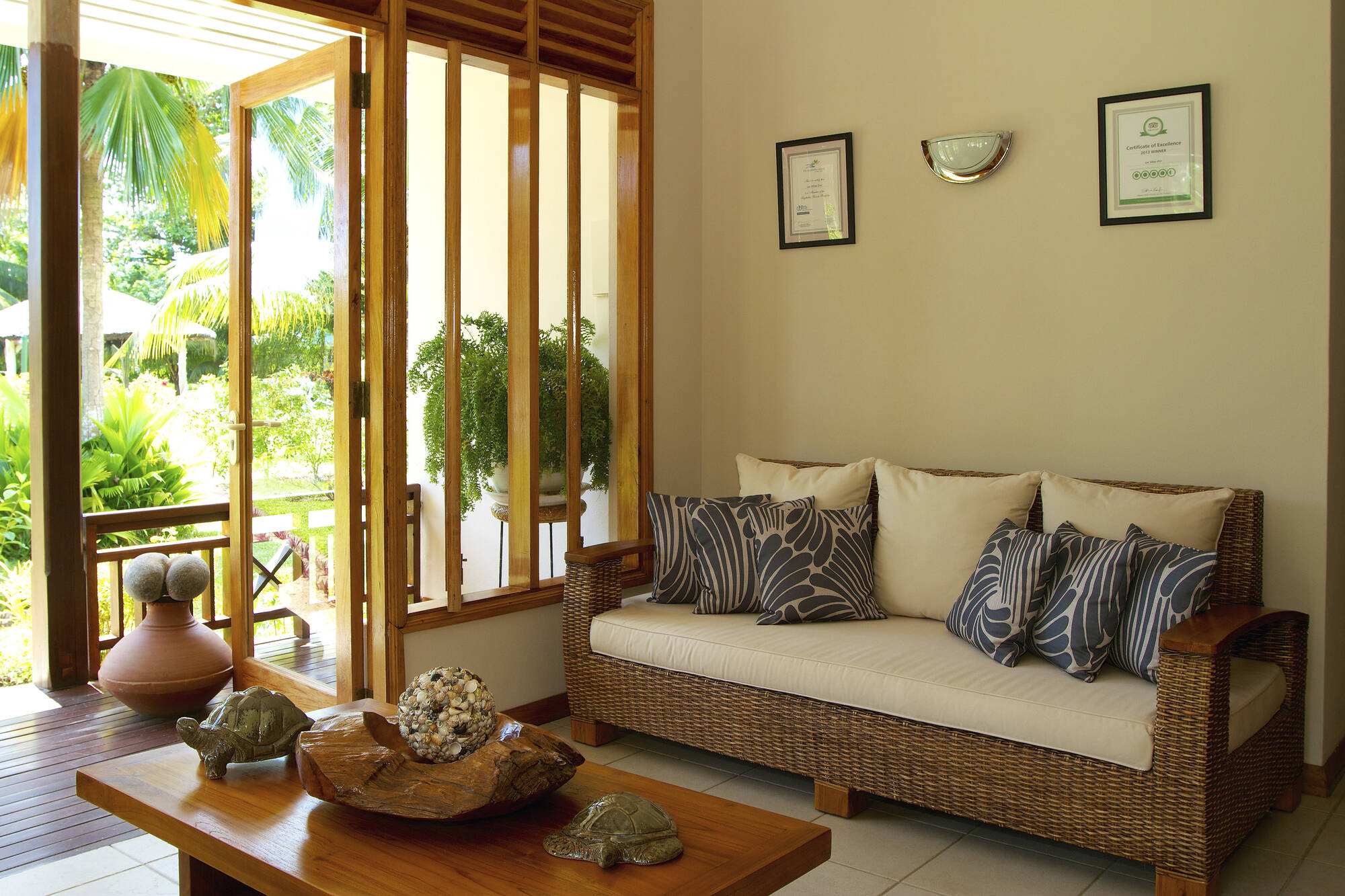 Les Villas d'Or in Praslin:  Les Villas d Or - Wohnbeispiel