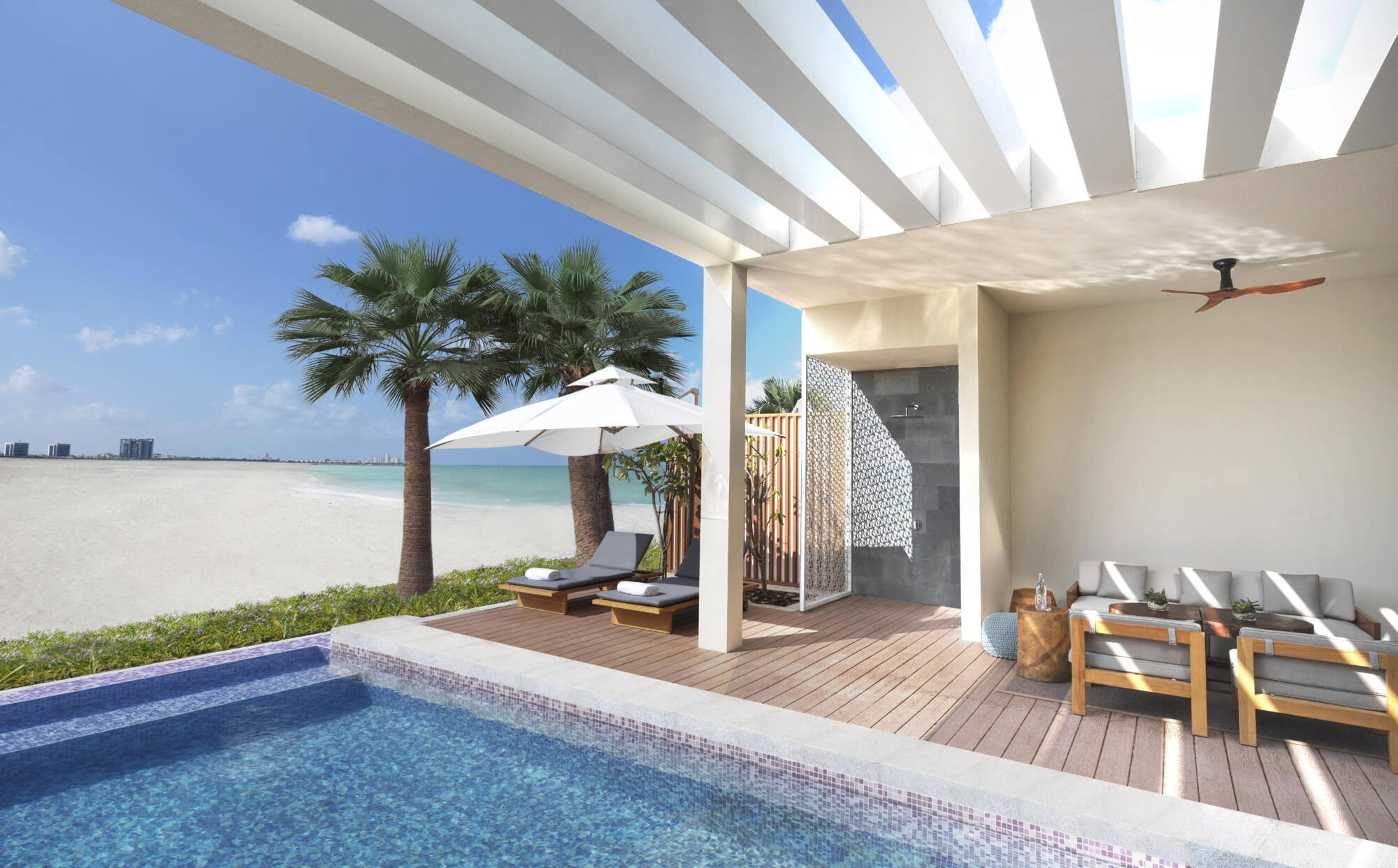 Intercontinental Ras al Khaimah Resort: Intercontinental Resort Ras al Khaimah Pool Villa Terrasse
