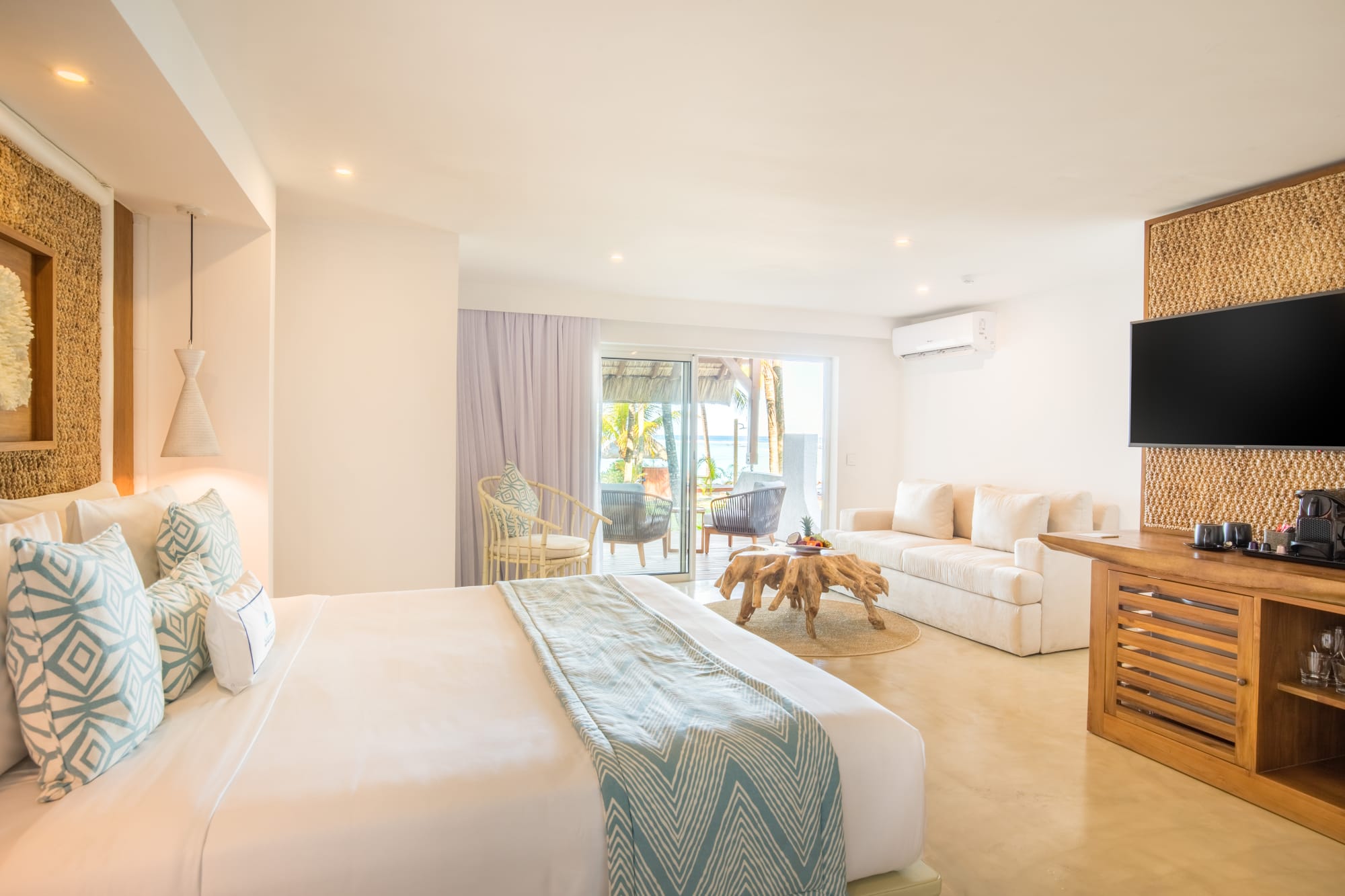 Seasense Boutique Hotel & Spa in Osten: Mauritius Seasense Boutique Hotel and Spa Suite