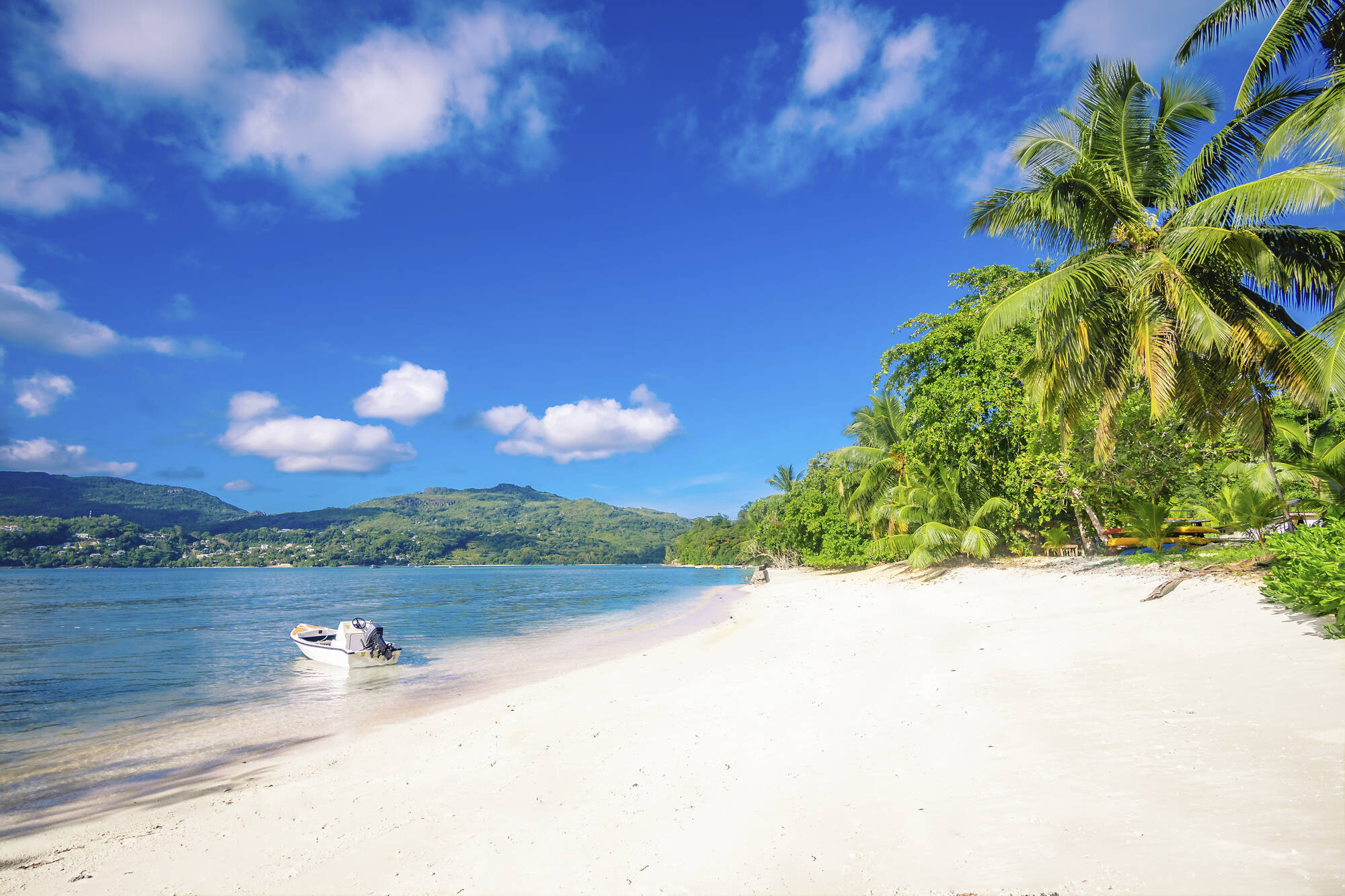 Pineapple Beach Villas in Mahé: Seychellen Pineapple Beach Villas Strand