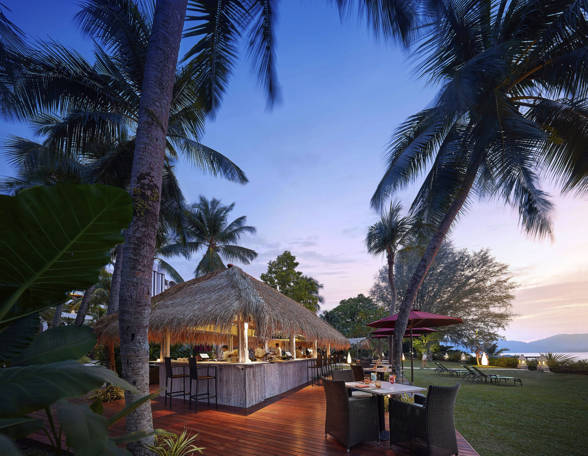 Parkroyal Penang Resort: Malaysia Parkroyal Penang Resort Sunset Bar