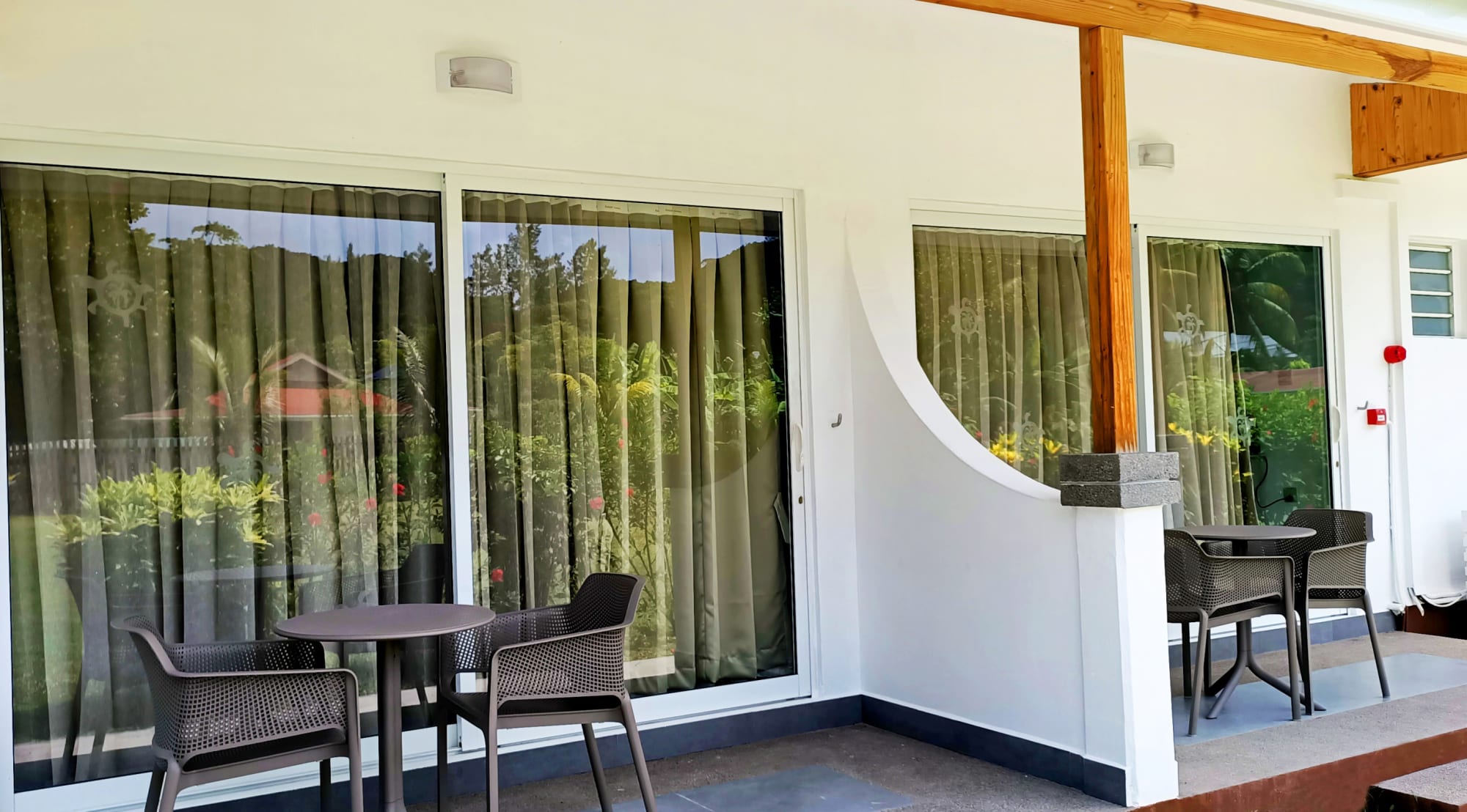 Le Relax Beach Resort in Praslin: Le Relax Beach Resort Praslin