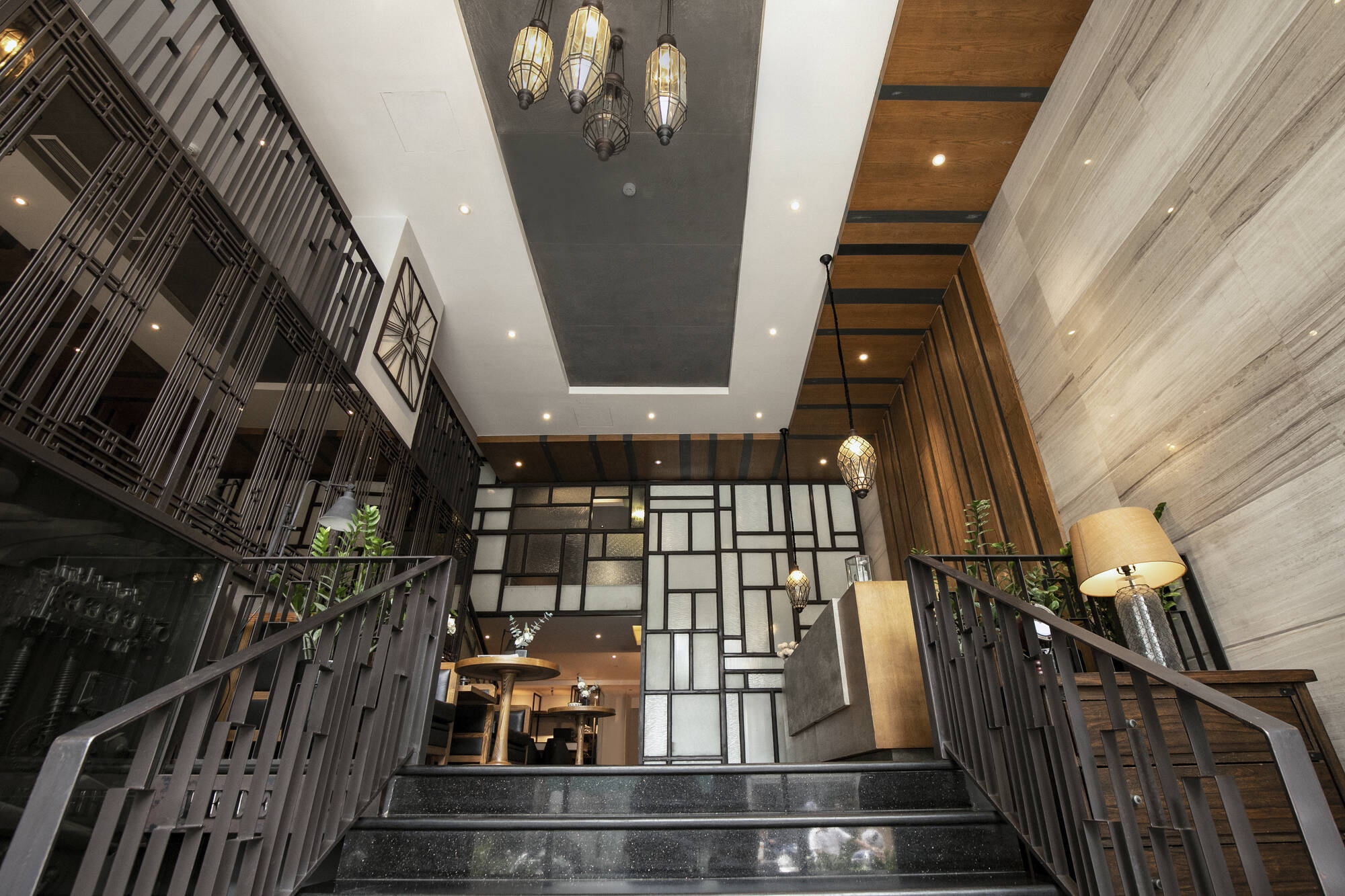 Bespoke Trendy Hotel Hanoi: Bespoke Trendy Lobby