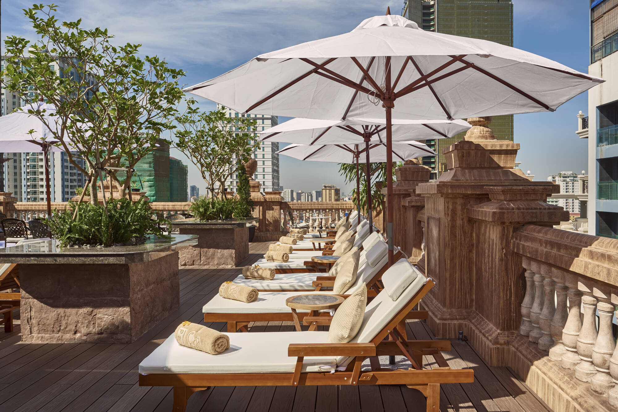Anik Palace Hotel in Phnom Penh: Anik Boutique Hotel Pool