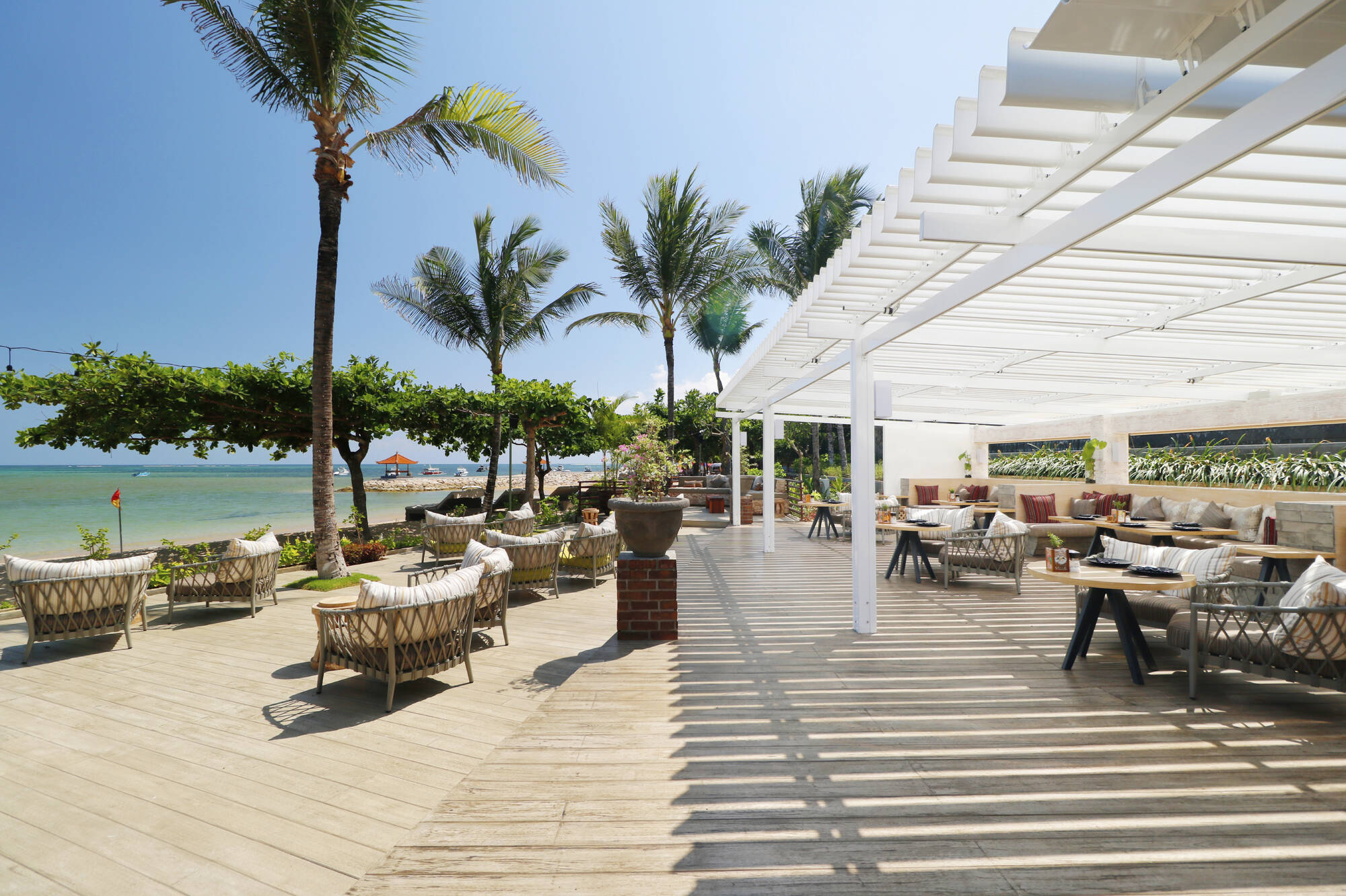 InterContinental Bali Sanur Resort in Süd-Bali: InterContinental Bali Sanur Resort Beachfront Restaurant