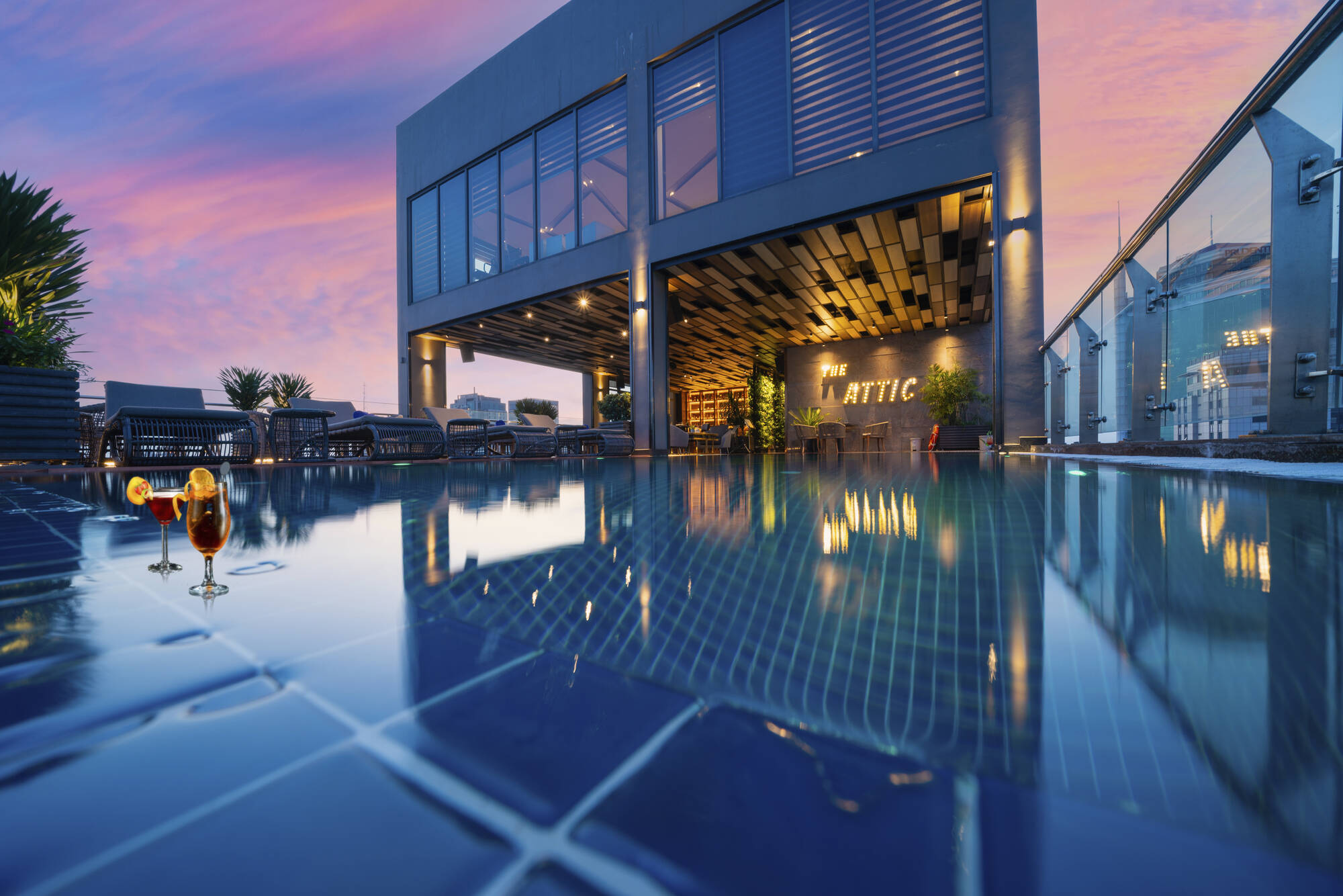 Northern Charm Hotel in Saigon: Vietnam Northern Charm Saigon Pool