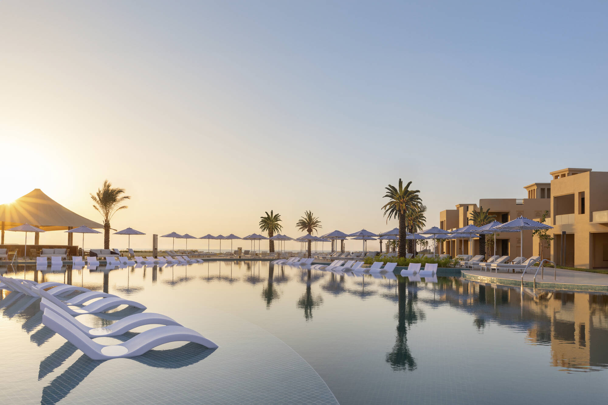 Sofitel Al Hamra Beach Resort in Ras al Khaimah: Sofitel Al Hamra Beach Resort - Pool
