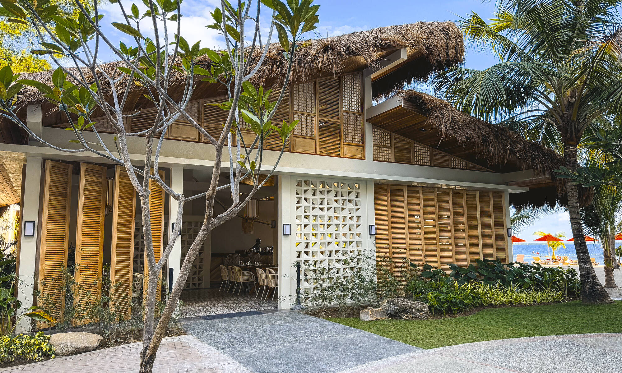 Costabella Tropical Beach Hotel in Cebu: Costabella Tropical Beach Hotel Brisa Restaurant