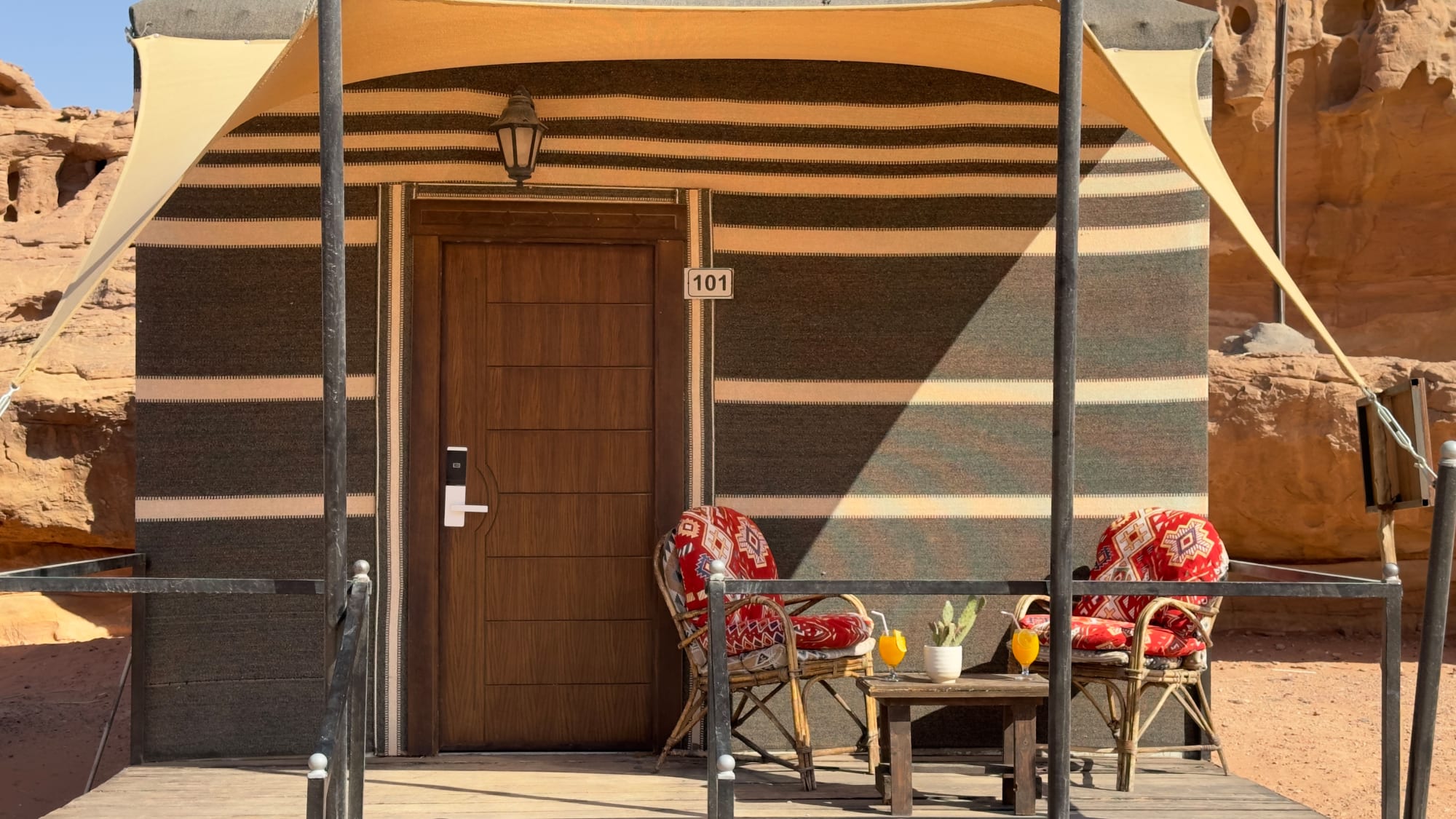 Mazayen Luxury Camp in Wadi Rum: Jordanien Mazayen Luxury Camp - Deluxe Zelt