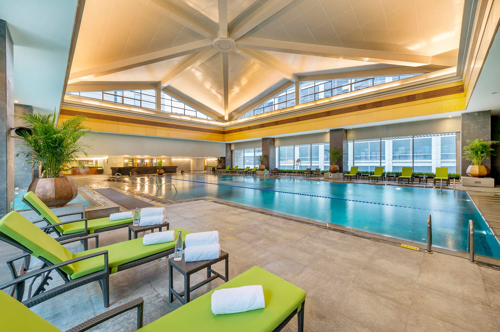 Regent Beijing in Peking: China Peking The Regent Beijing - Pool