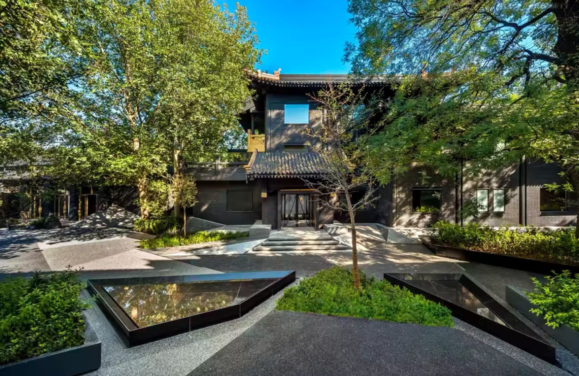 Blossom House in Peking: China Peking Blossom House