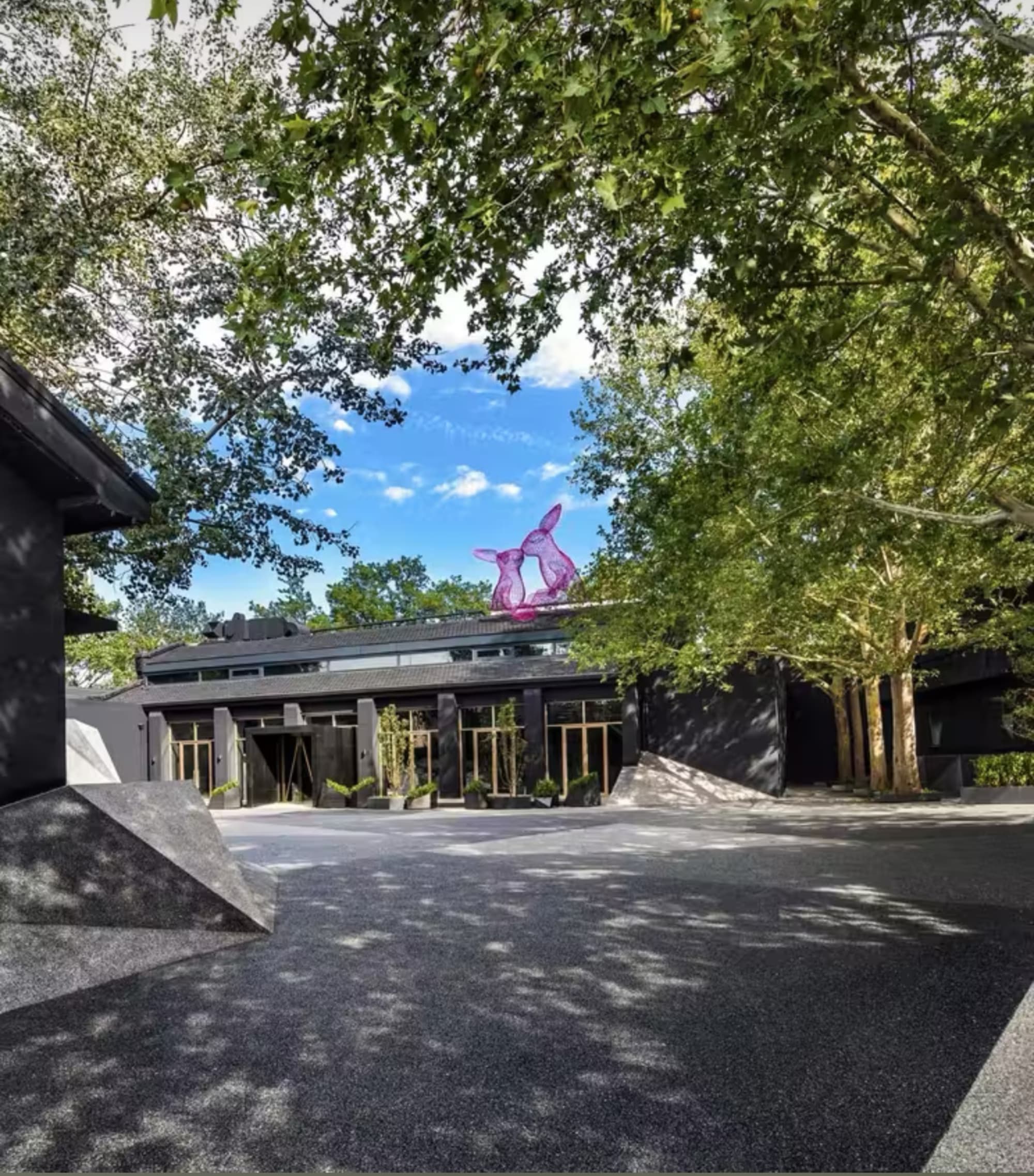 Blossom House in Peking: China Peking Blossom House