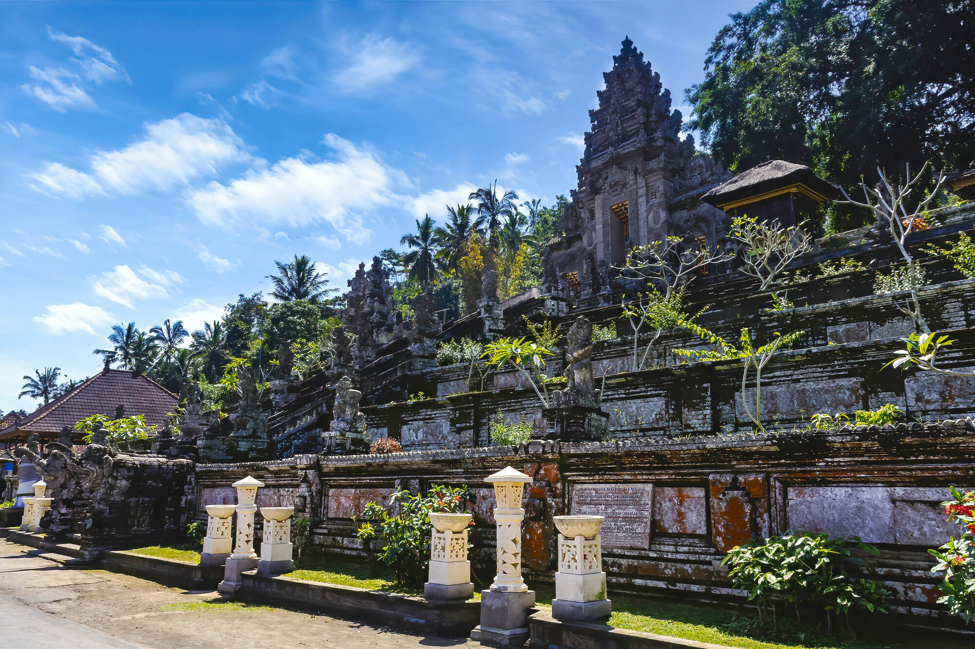 Bali mal anders ab Süd-Bali: Indonesien Bali Penglipuran Pura Kehen Tempel