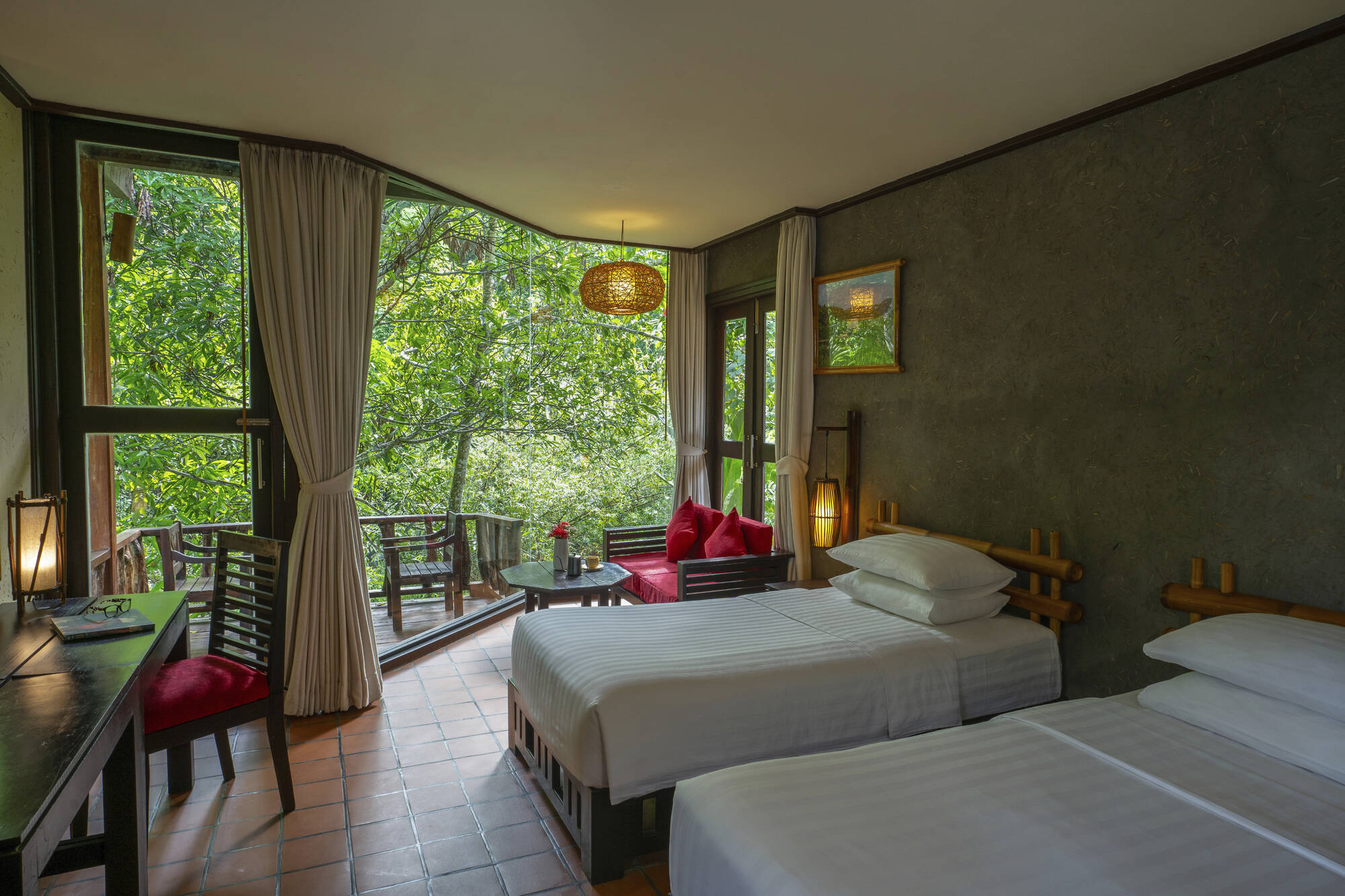 Ursprüngliches Oudomxay & Umgebung ab Luang Prabang: Laos Namkat Yorlapa Resort