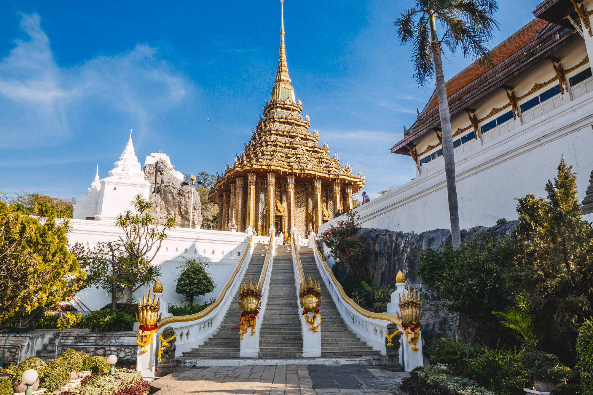 Isan - der verborgene Schatz Thailands ab Bangkok: Thailand Saraburi Wat Phra Putthabat