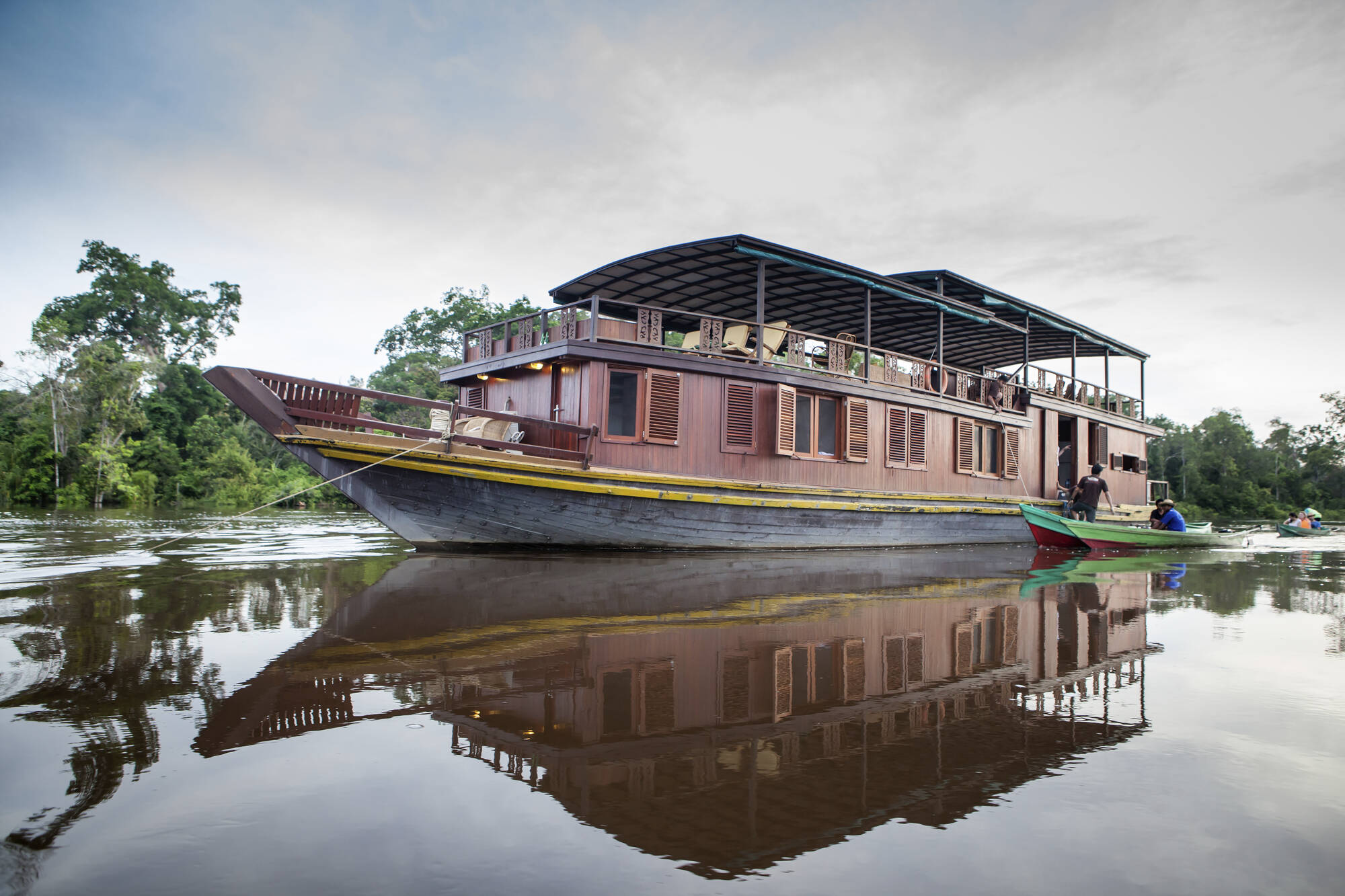 Palangkaraya Flussfahrt: Indonesien Kalimantan Palangkaraya Flussfahrt Rahai'i Pangun