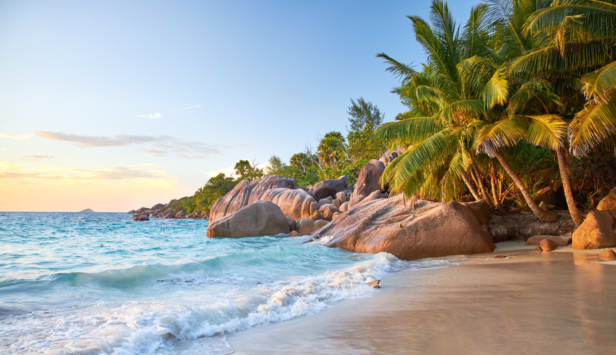 Islandhopping im Garten Eden (4 days/3 nights) ab Praslin: Seychellen Praslin Anse Lazio
