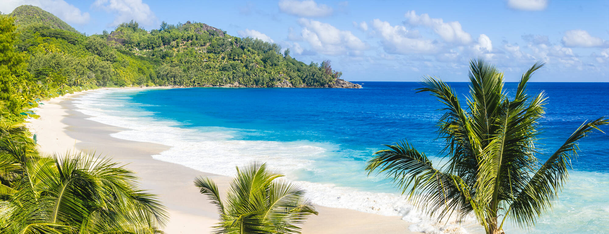 Inselhüpfen Praslin, La Digue & Mahé: Seychellen Mahe Strand