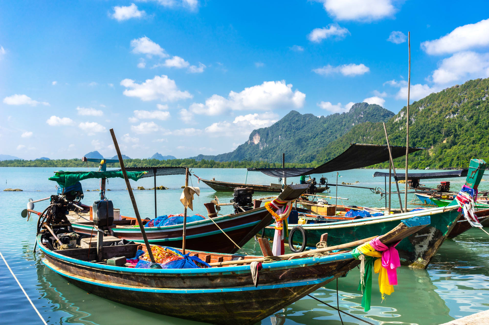Khanom - unbekanntes Südthailand: Thailand Khanom Longtailboote