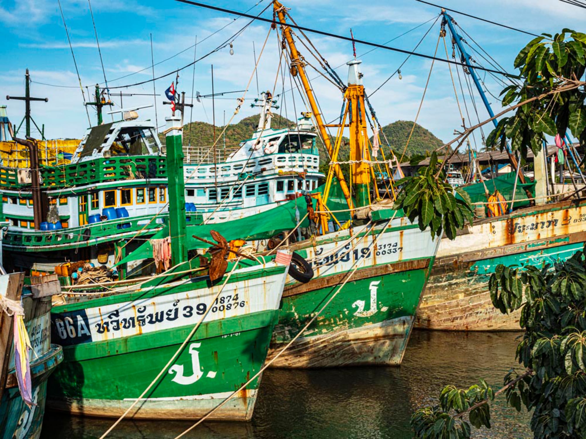 Khanom - unbekanntes Südthailand: Thailand Khanom Fischerboote