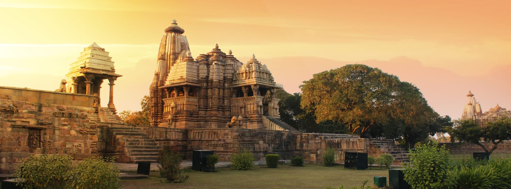 Erlebnis Indien mit Ganges ab Delhi: Indien Khajuraho Tempel