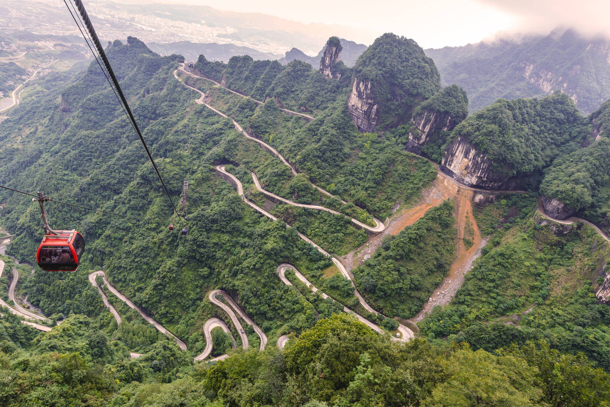 Reise zur Avatar-Märchenlandschaft ab Shanghai: China Zhangjiajie Seilbahn