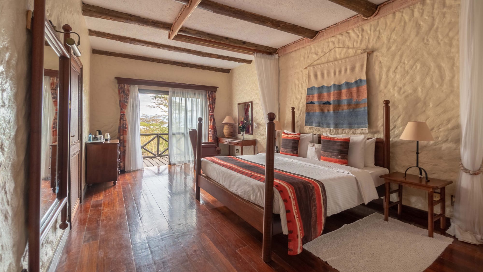 Faszination Kenia ab Nairobi: Kenia Sarova Lion Hill Game Lodge Standard Zimmer