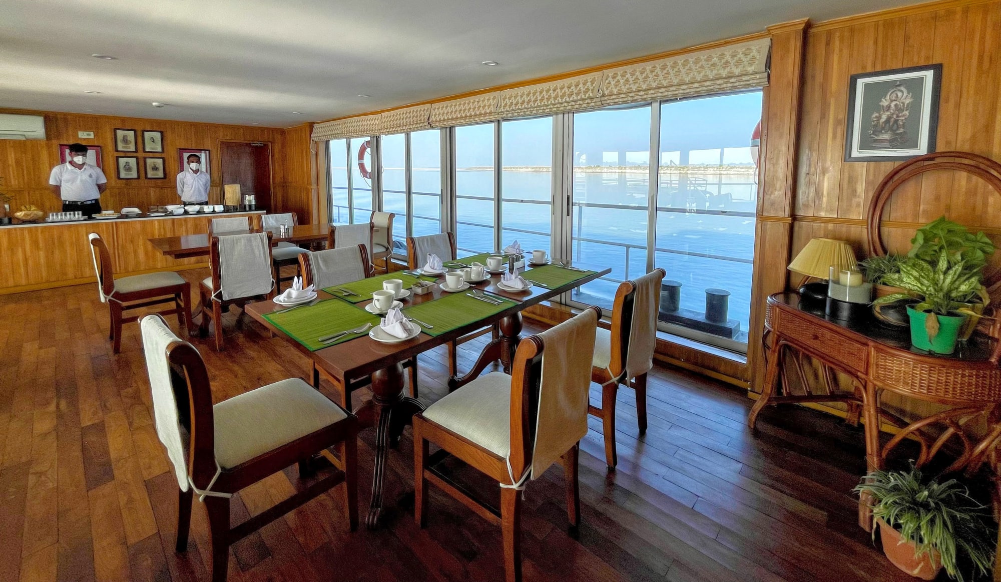 Magischer Brahmaputra ab Assam | Dibrugarh | Guwahati: Indien Magischer Brahmaputra - Esszimmer