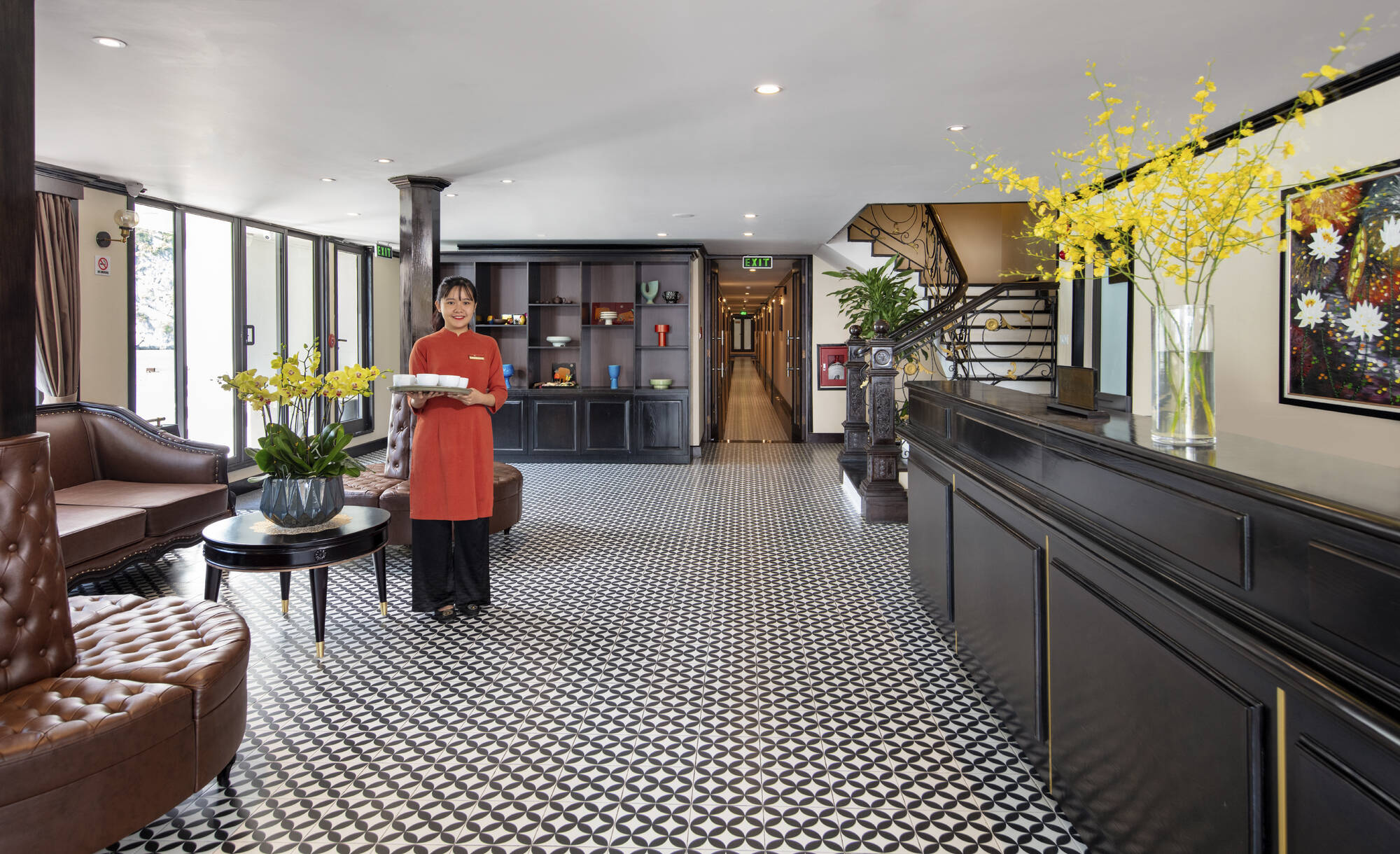 Lan Ha und Halong Bucht mit Peony Cruise (3T/2N) ab Hanoi: Vietnam Peony Cruise Lobby